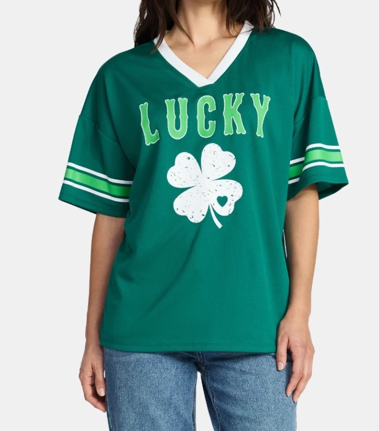 St Patrick’s Day Shirt from Walmart

Women Outfits, ootd, outfit of the day, fashion

#LTKSeasonal #LTKootd #LTKSpringSale