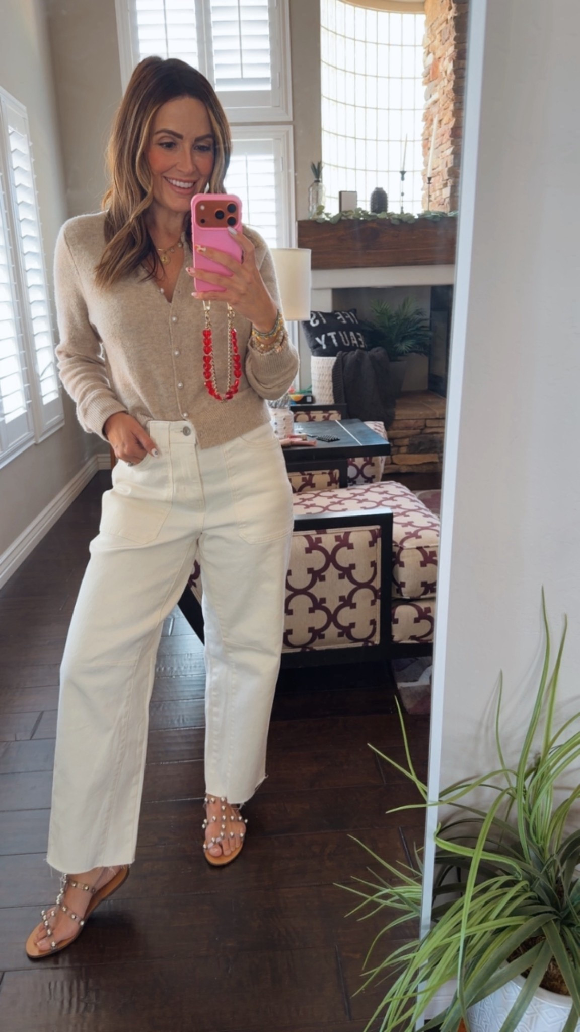 Cutest carpenter style, mild barrel denim! 

Perfect for spring/summer and only $32!!!

#LTKgrwm #LTKdayinmylife #LTKOver40