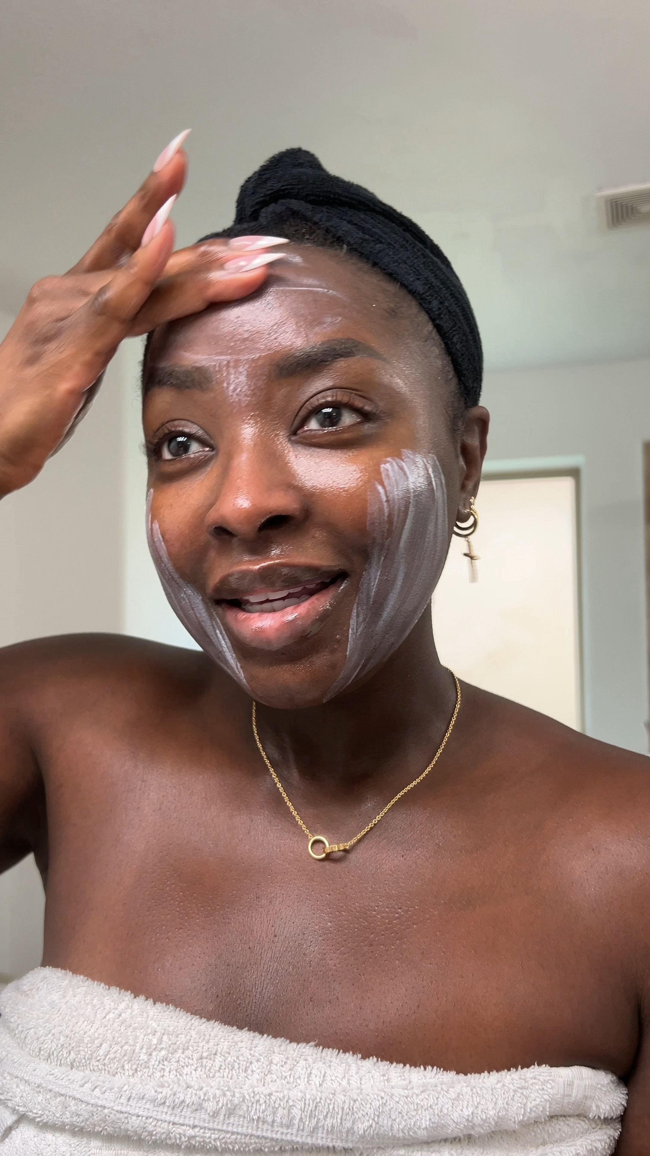 Let’s do some morning skincare together pt. 3

#LTKVideo #LTKbeauty #LTKfindsunder100