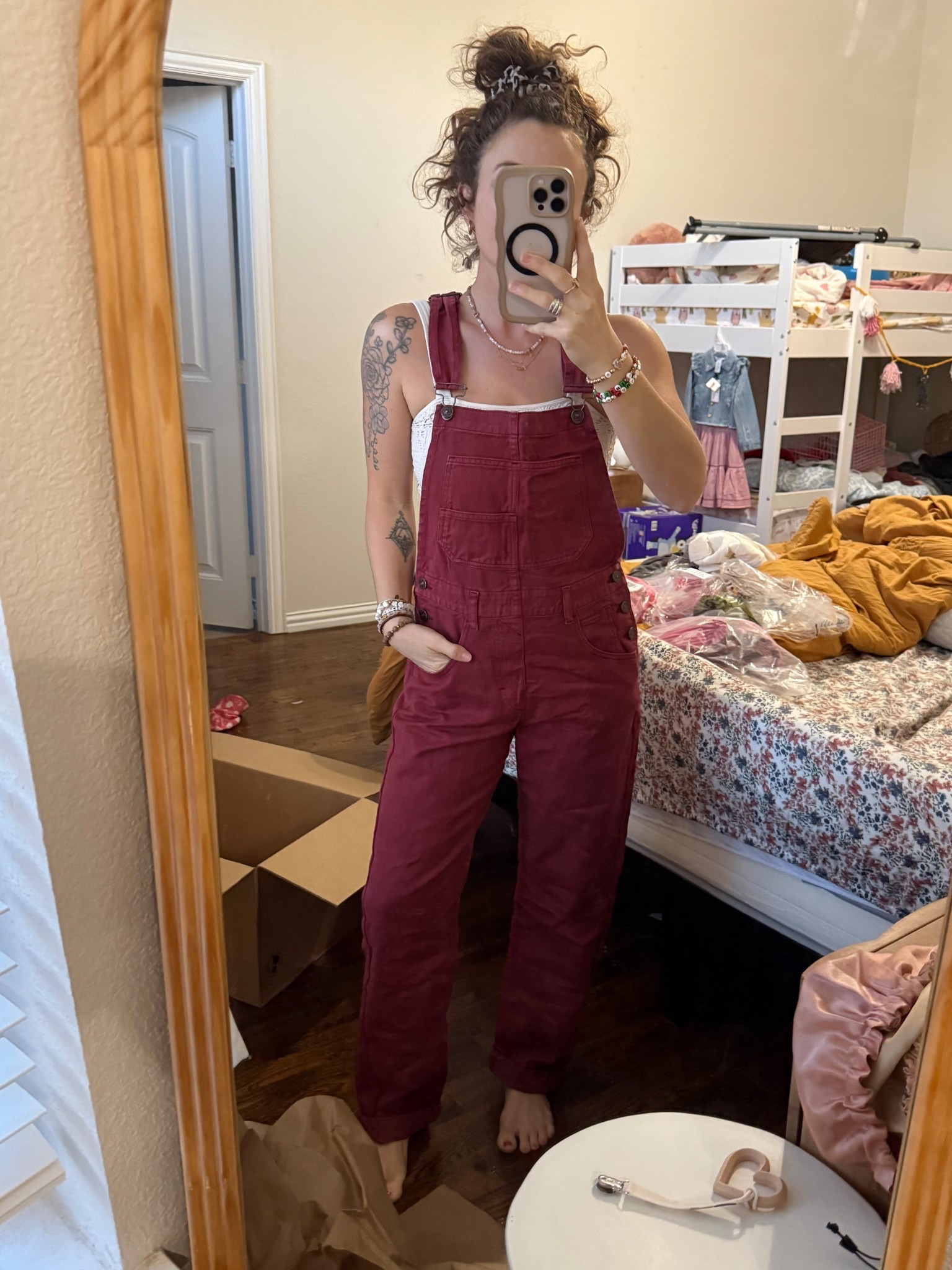 Wearing Xs in “stolen kiss"