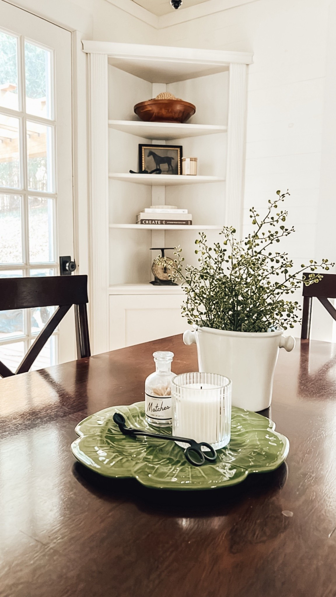 THEN & NOW | Dining Room
Looking back at our dining room from a couple years ago. A few changes we made to the walls and built-in cabinet made such a difference in this space! Love how light & bright it is. 🤍

Walls & Trim - BM Cloud White