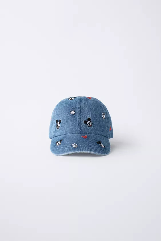 Denim cap with adjustable adhesive closure and label appliqué on the nape. Mickey Mouse © Disne... | Zara US
