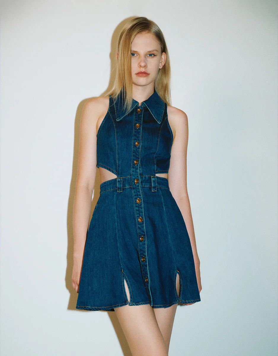 Cut-Out Sleeveless Denim Dress | Urban Revivo