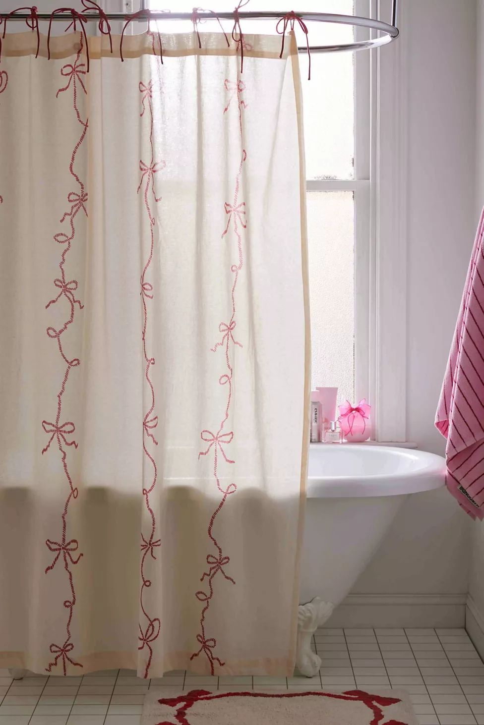 Lacey Bows Shower Curtain | Urban Outfitters (US and RoW)