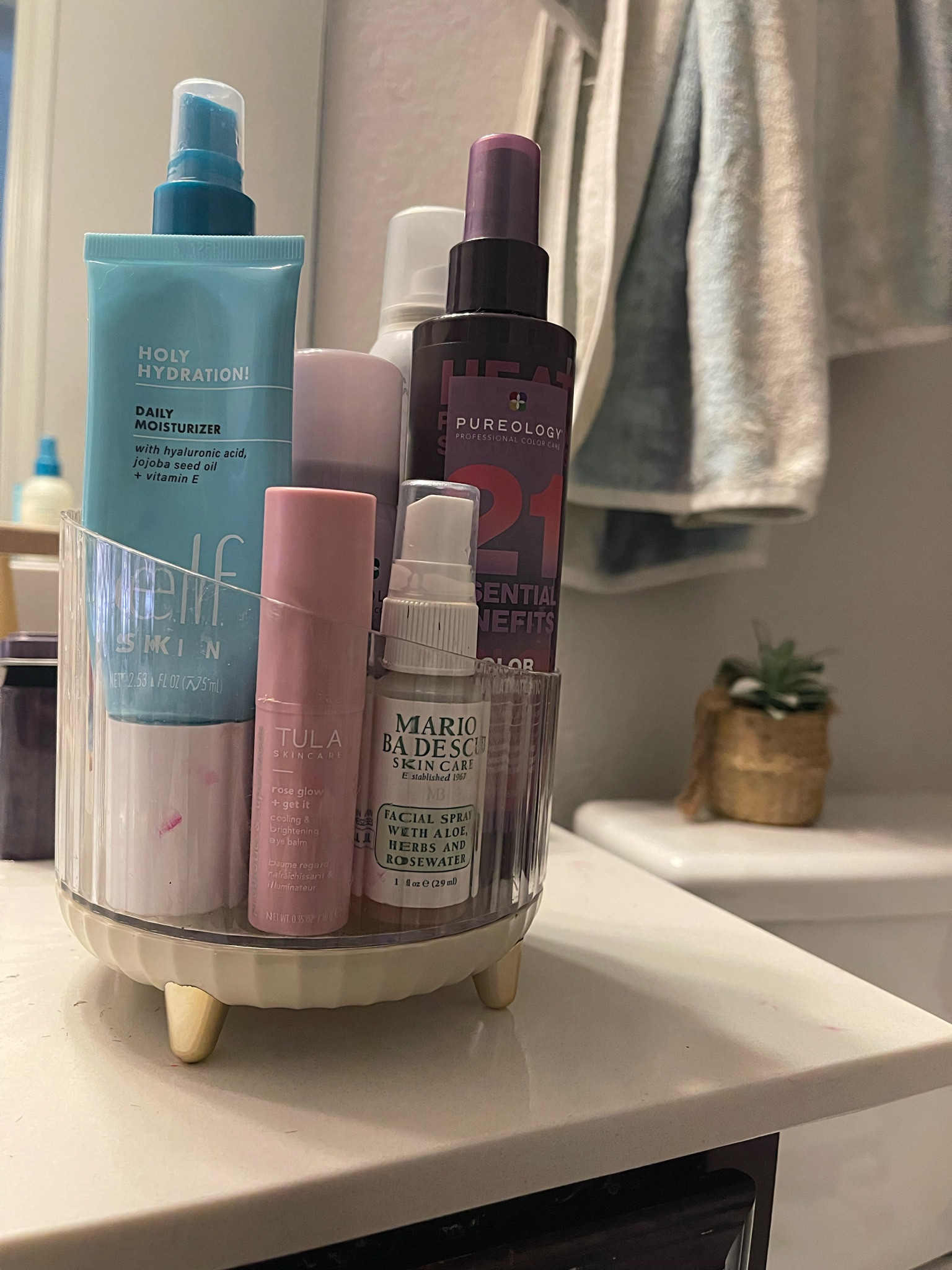 My Beauty faves!

Elf skincare | Tula skincare | Mario badescu | pureology

#LTKBeauty #LTKFindsUnder50 #LTKxelfCosmetics