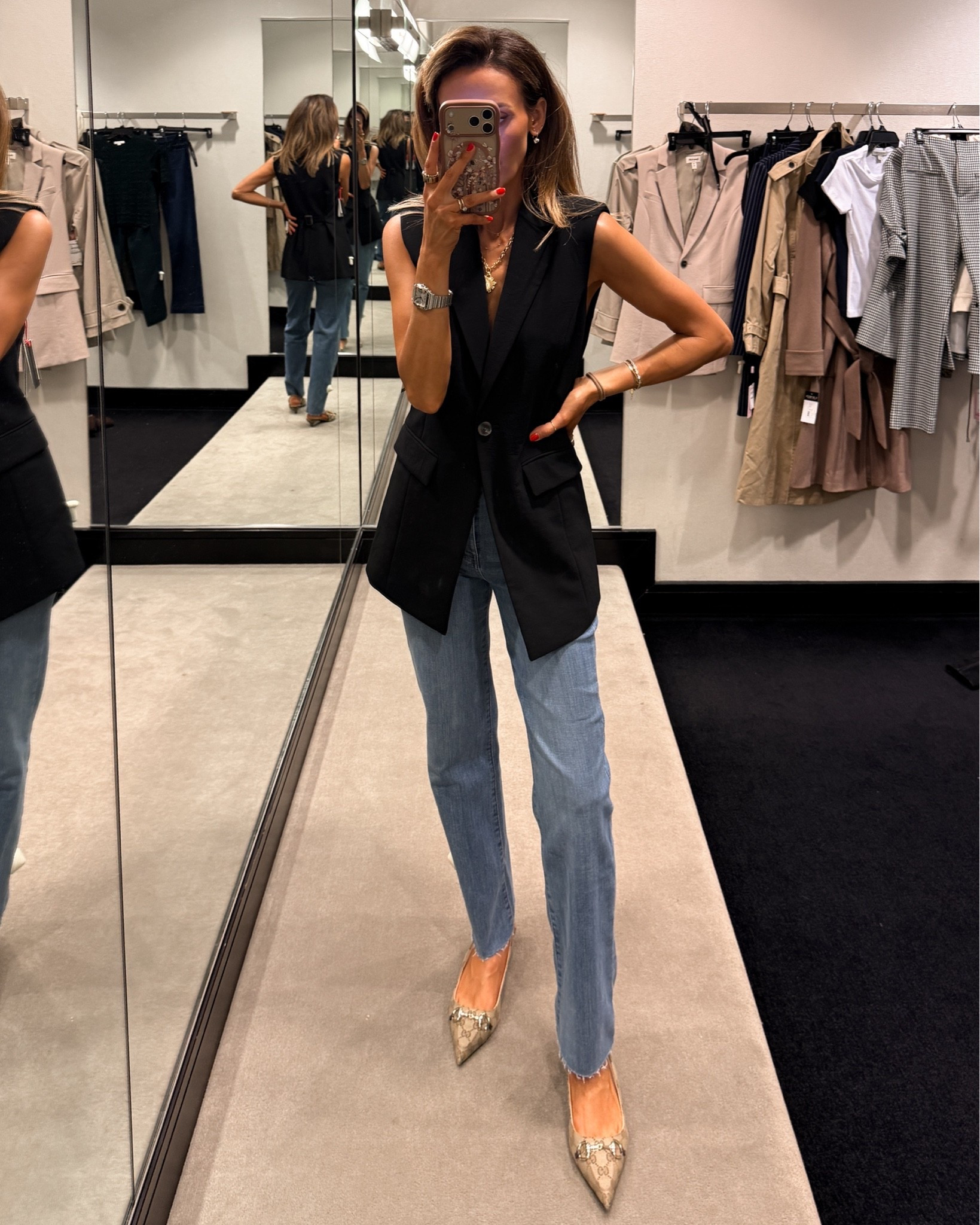I love a sleeveless blazer, and this one is under $100 on the Nordstrom sale!

#LTKSaleAlert #LTKootd #LTKOver40