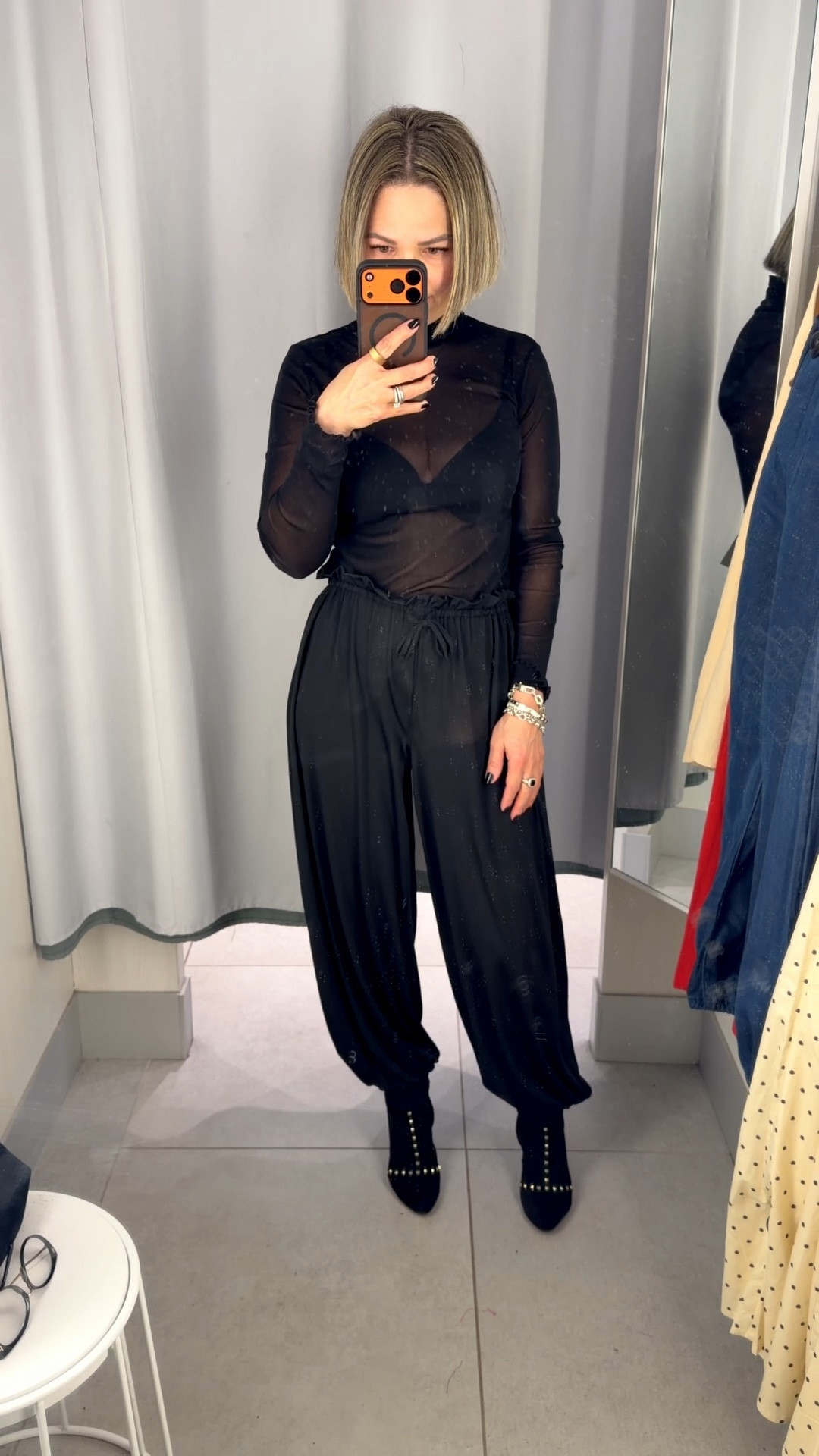 Jersey Balloon pants 


#streetstyle #spring #festival 

#LTKOver40 #LTKSeasonal #LTKFestival