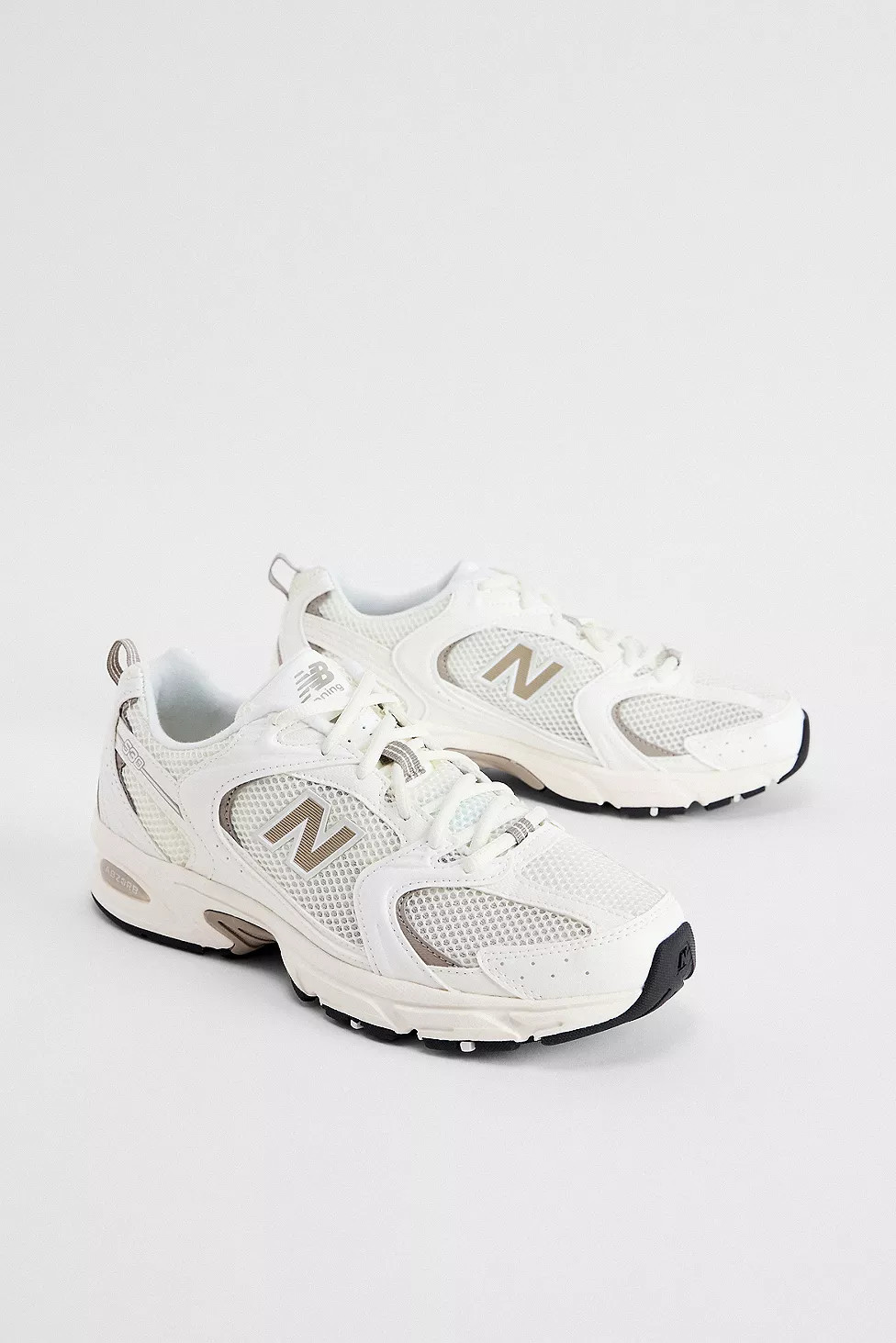New Balance White & Grey 530 Trainers | Urban Outfitters UK