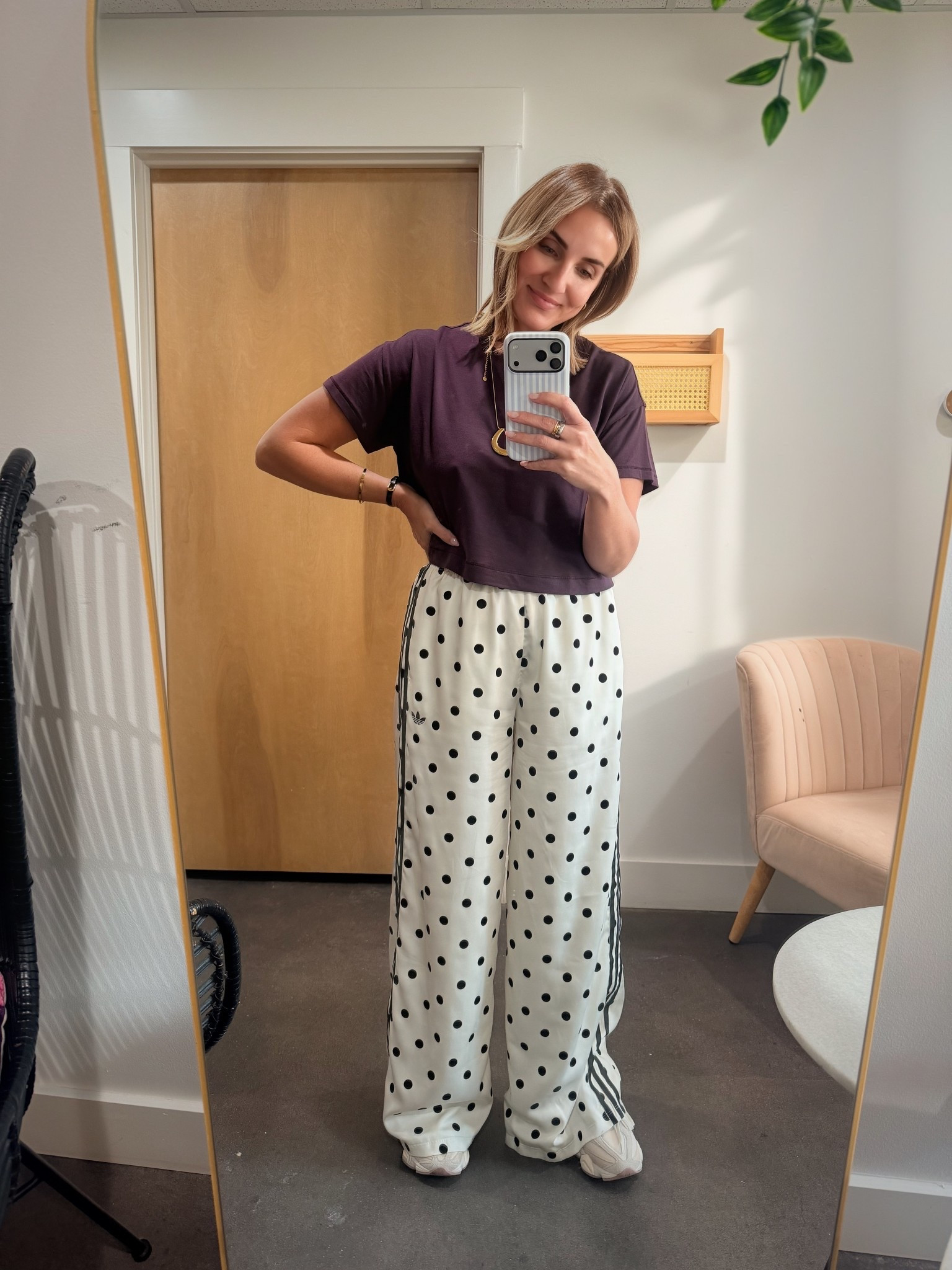 I love these pants with all my heart, and I’m so sad they’re sold out in blue. Sign up for restock notifications! I grabbed this Spanx tee at the airport because I was freezing, and now I want more. They’re the perfect length for high-waist pants and a great weight!

#LTKOver40 #LTKootd