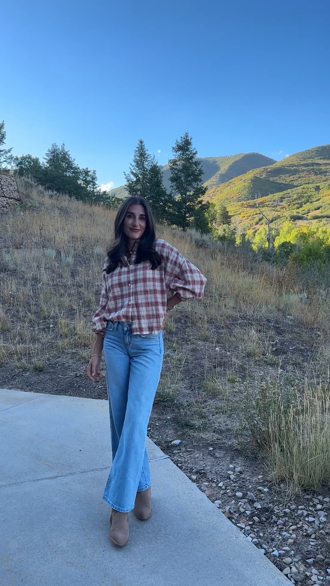 Casual fall dinner look! 

#LTKFindsUnder50 #LTKFindsUnder100 #LTKSeasonal