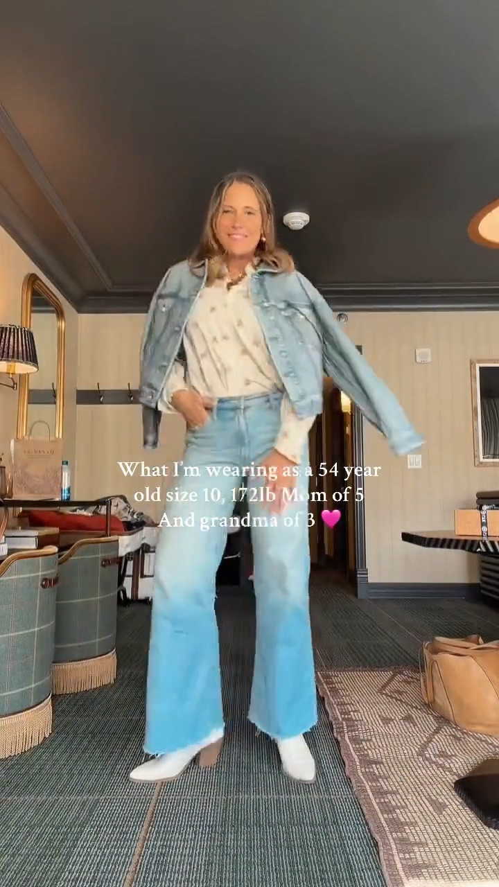 They say this hotel is haunted and honestly the whole atmosphere made the moment even more fun. This outfit matched the mood perfectly and felt effortlessly put together. One of those looks that just works with the setting and the vibe.

#LTKMidsize #LTKOver40 #LTKSeasonal