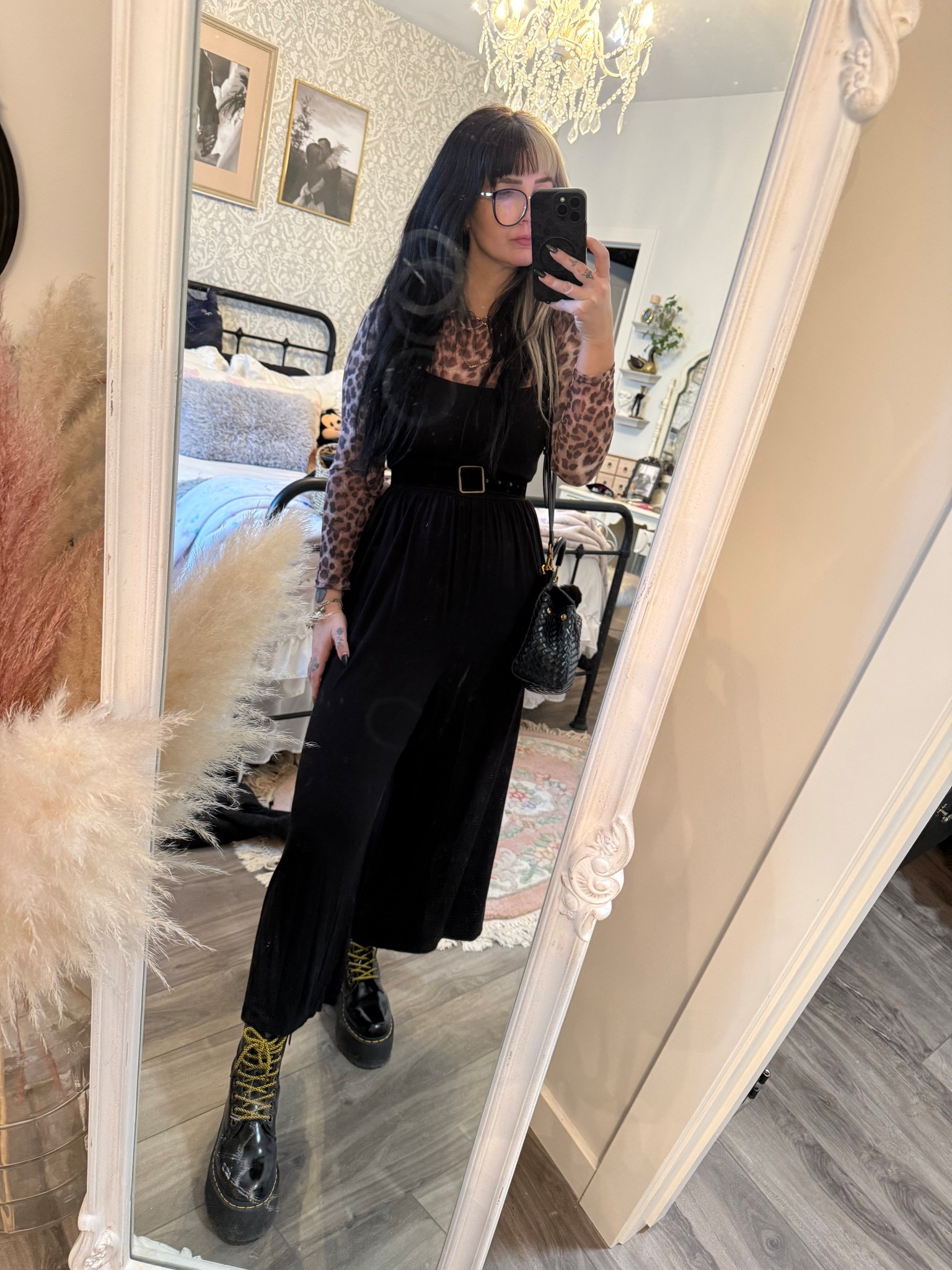 Leopard is my favourite colour!

Romper: forever 21
Sheer long sleeve : temu￼
Belt: Amazon
Shoes: Jaden max doc martens
Glasses: lensmart
Bag: Jw pei woven Lucia bag

#LTKstyletip #LTKcanada #LTKdatenight