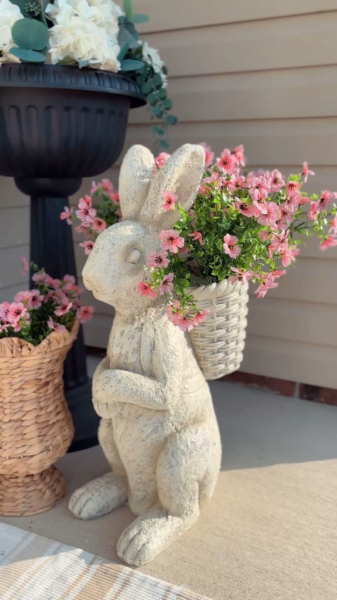 POV: you found the only bunny your porch needs this spring… & it’s under $20 🐰✨
Major Pottery Barn vibes without the Pottery Barn price tag
Snagged mine at Hobby Lobby for just $18 & I’m OBSESSED!
It instantly made my porch feel so put together for spring 

Comment “Spring” to get the link + my fave dupes sent straight to your inbox 🫶🏻











.
.
.
.
.
.
#easterdecor #springporch #springdecor #easterbunny #springvibes 

#LTKSeasonal #LTKHome #LTKU
