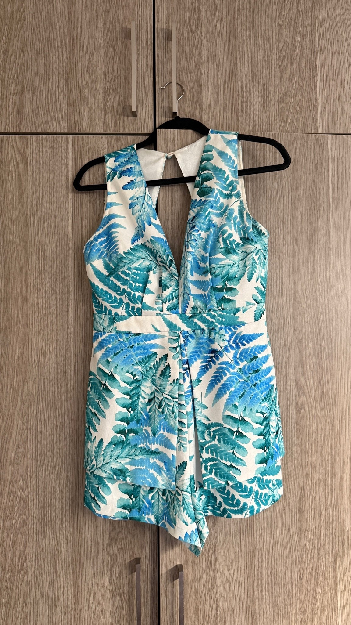 Summer vacation outfits that make packing easy ✨🌴

Rompers are one of my favorite luxury resort staples because they work for everything from breakfast by the pool to exploring town, shopping, happy hour, and casual dinners. Lightweight, effortless, and easy to style with sandals, wedges, or a woven bag.

Sharing some of my favorite summer travel rompers that are perfect for Cabo, the Caribbean, Europe, and beyond ☀️
⸻
summer rompers, vacation rompers, resort wear, luxury resort style, Cabo outfits, Cabo vacation outfits, tropical vacation outfits, travel outfits, summer travel fashion, beach vacation outfits, vacation wardrobe, resort fashion, luxury travel style, coastal chic, summer style, women’s rompers, blue romper, tropical print romper, vacation essentials, cruise outfits, honeymoon outfits, Europe summer outfits, designer inspired fashion, chic vacation style, poolside outfits, brunch outfits, dinner resort outfits, warm weather fashion, vacation packing, luxury vacation outfits

#LTKTravel