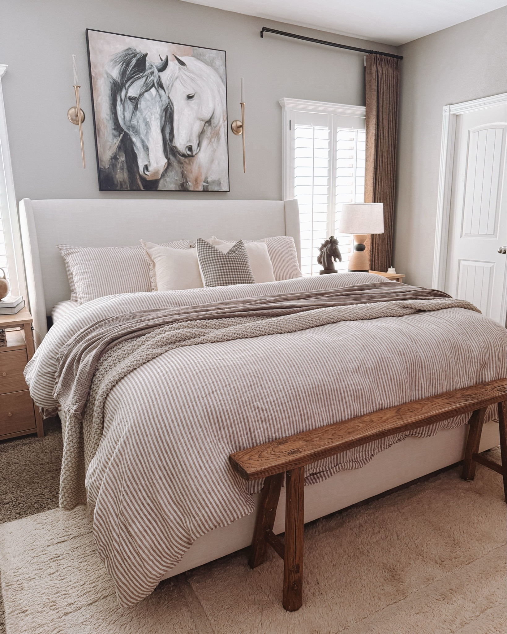 Fresh Fall bedding! Is there anything cozier? The striped linen duvet set from @onequince pairs perfectly with their percale gingham sheets for the coziest layers and texture! I love how the two patterns complement each other! 

@onequince believes everyone should have nice things so they keep things affordable without compromising quality and are sustainable by choosing organic materials and recycled packaging.

Links in story and bio

#onequince #quincepartner #quincebedding #bedding #bedroominspo