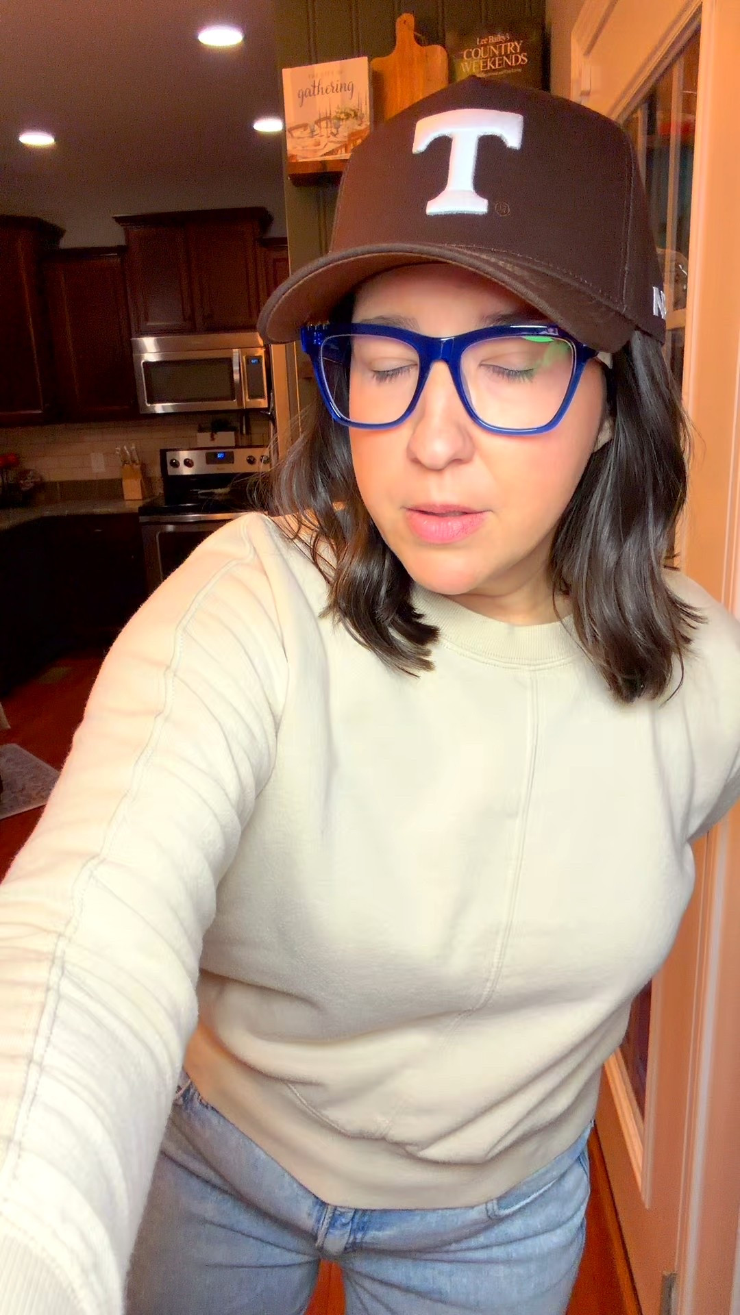 Loveeee this espresso color hat! Go Vols! 🤎🧡

#LTKMidsize #LTKootd #LTKmomlife