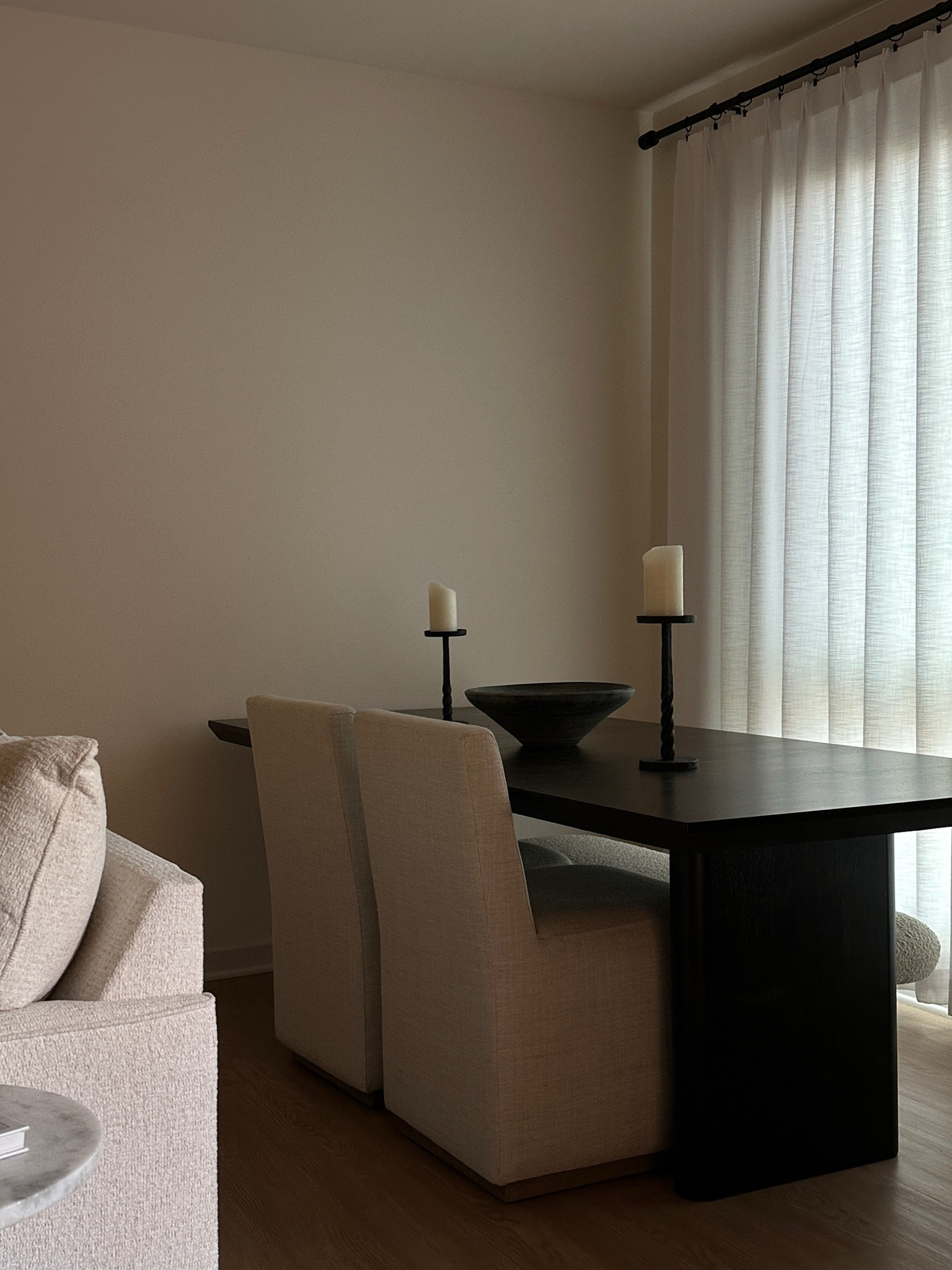 Dining Room
Soft Modern Organic
Home Decor