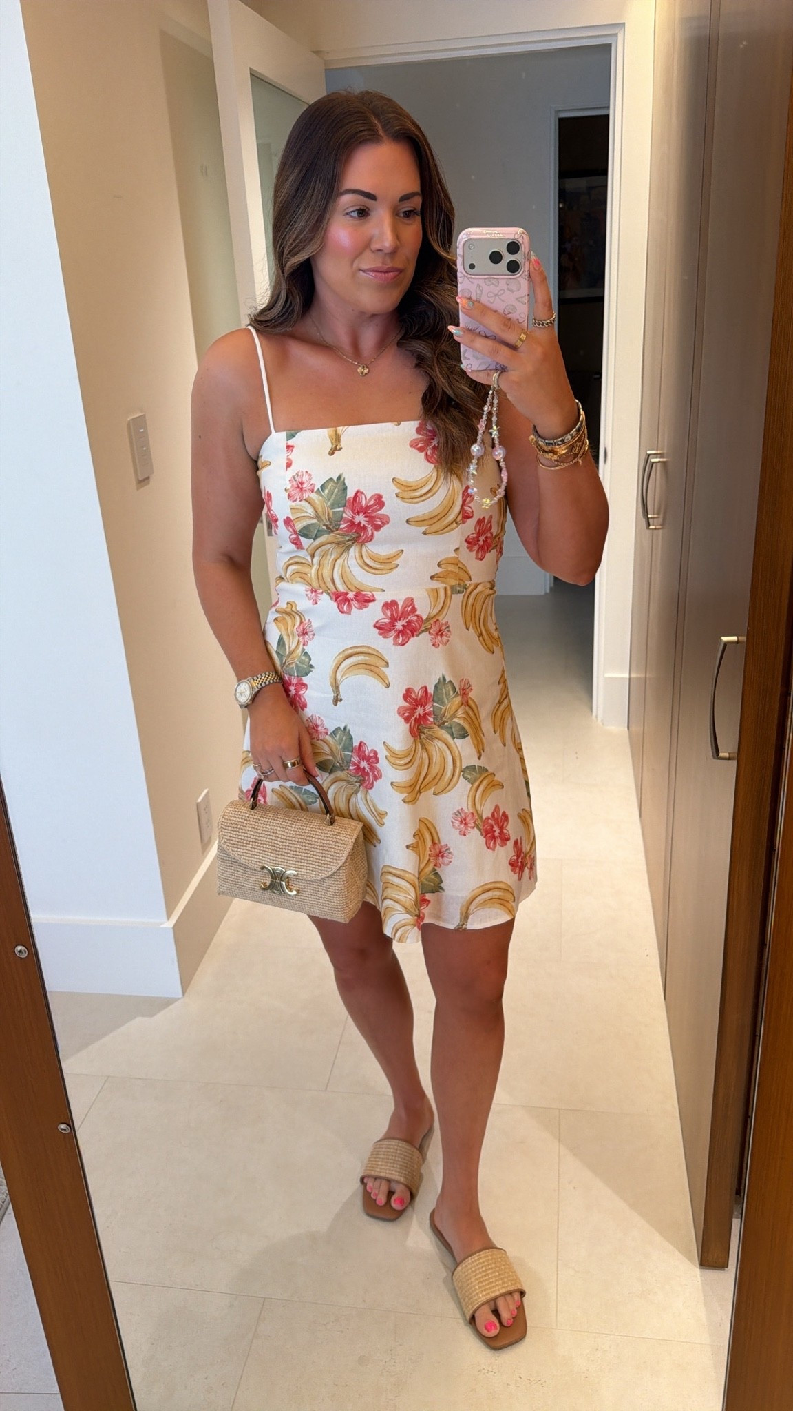 curvy midsize tropical banana print dress for vacation! wearing size medium in dress!

#LTKSeasonal #LTKMidsize #LTKTravel
