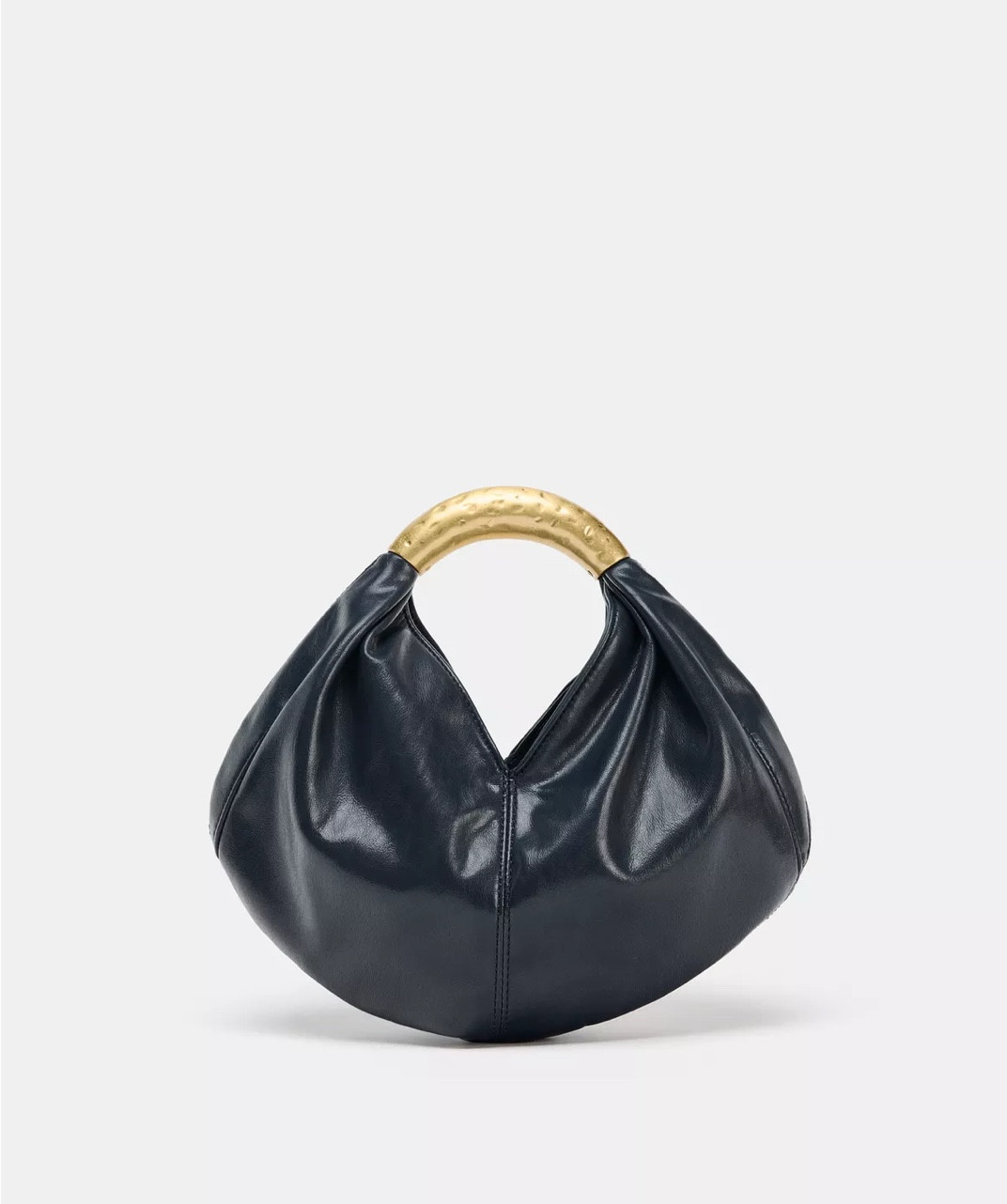 Chic Zara bags! 

#LTKFindsUnder100 #LTKItBag #LTKStyleTip