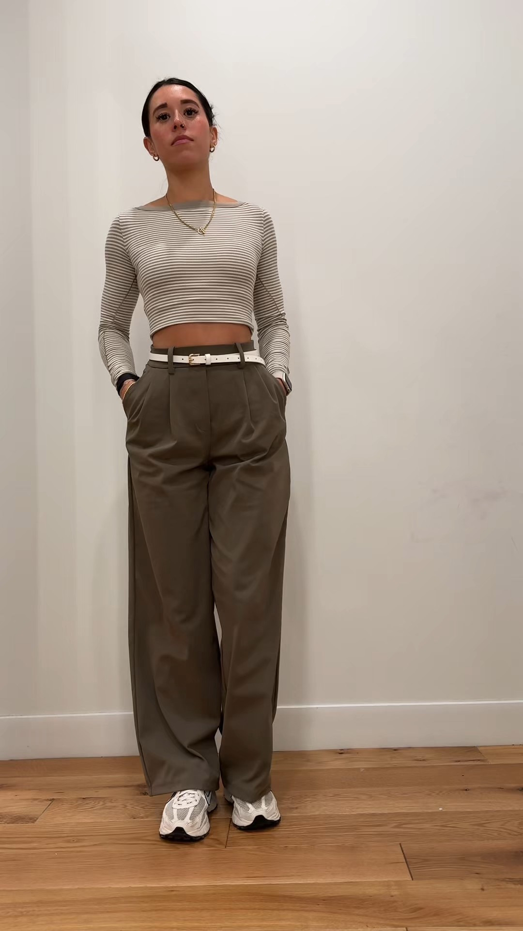 YOU GUYS I’m obsessed w these daydrift pants from lululemon and a sunny day in the Midwest has me feeling some type of way so um yeah I was in a mood so here u go !! 

You can pair with some many styles of shoes too which I love ok Heart u bye ! 🫶🫶

Top: hold tight boat neck 
Pants: daydrift trouser regular. Color nomad 
Shoes: Nike vomero 
Socks: daily essentials quarter length Lulu 
Belt: @amazonfashion 
Purse: mini shoulder bag 
Necklace: @henrigirl 
•
•
•
#lululemon #daydrifttrouser #ootd #dayinthelife 

#LTKTravel #LTKActive #LTKU