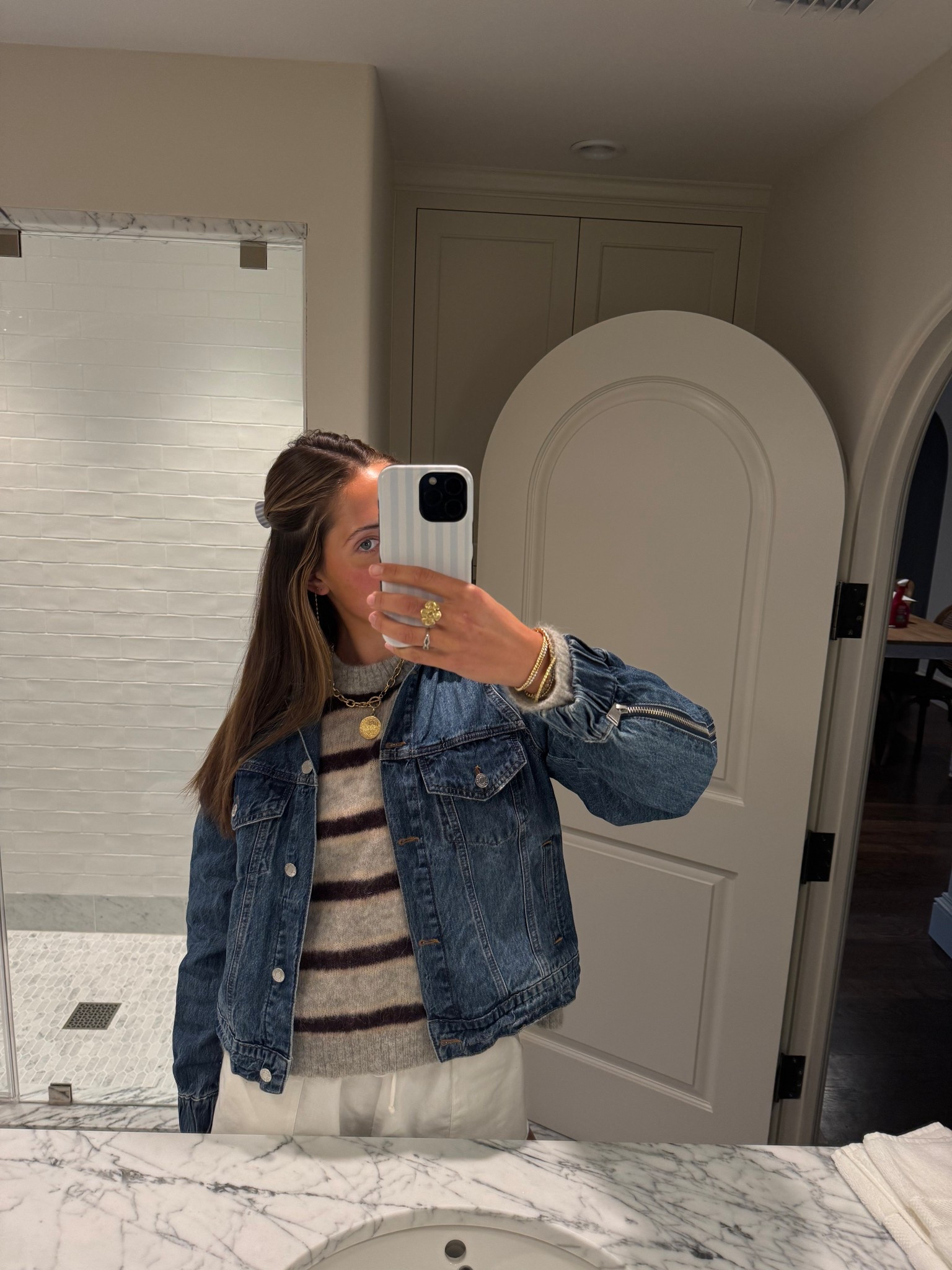 This sweater is perfect for fall🩵 I’m wearing a small!

#LTKStyleTip #LTKGiftGuide #LTKSeasonal