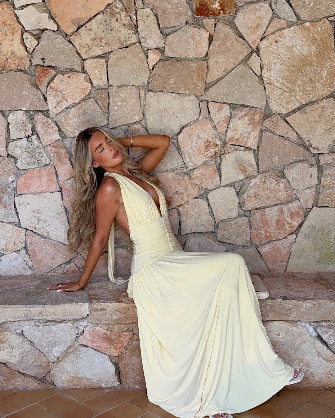 A moment for the dress 👗 wearing Club L London

#LTKsummer #LTKwedding #LTKdresses