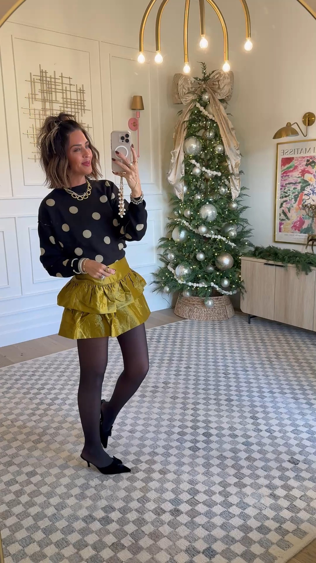 Cutest new holiday haul from @walmart
Dress & skirt - size S
Tops - size S
Jeans - size 4


#LTKFindsUnder50 #LTKStyleTip #LTKHoliday