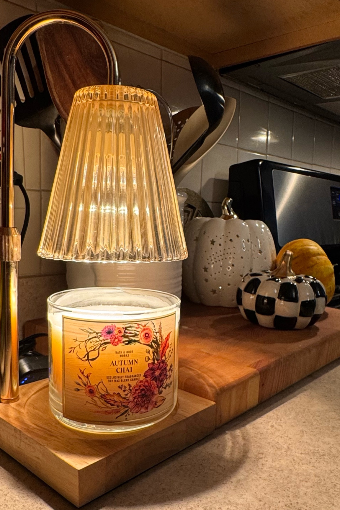 Smells like autumn 🍂 This candle warmer has adjustable light settings and a timer. Also, 3-wick candles are $13.95 today! 

#LTKHome #LTKSeasonal #LTKFindsUnder50