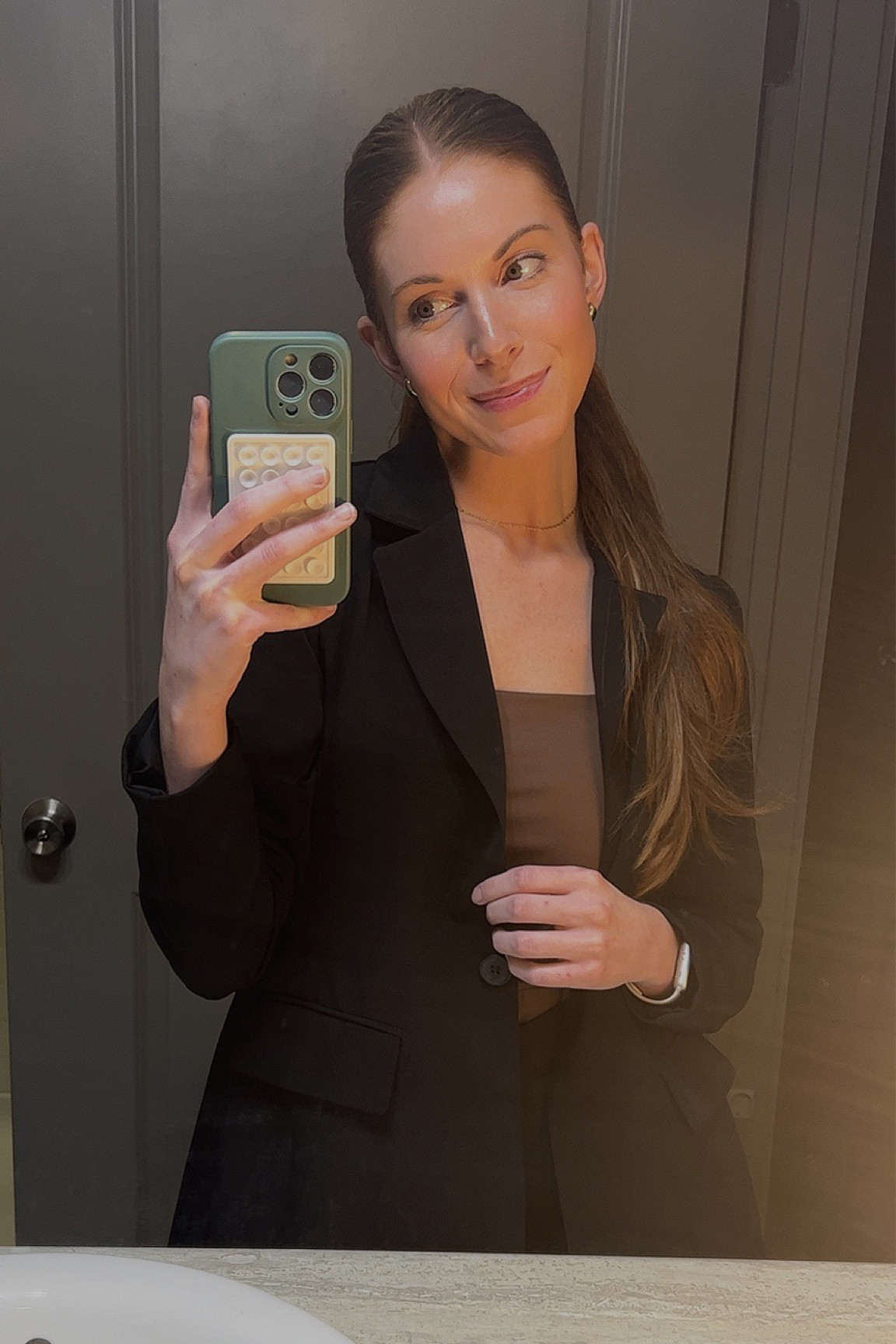 thoughts on black and brown being worn together? I really think it just depends on the shade of both🤷‍♀️

#LTKsalealert #LTKfindsunder50 #LTKworkwear