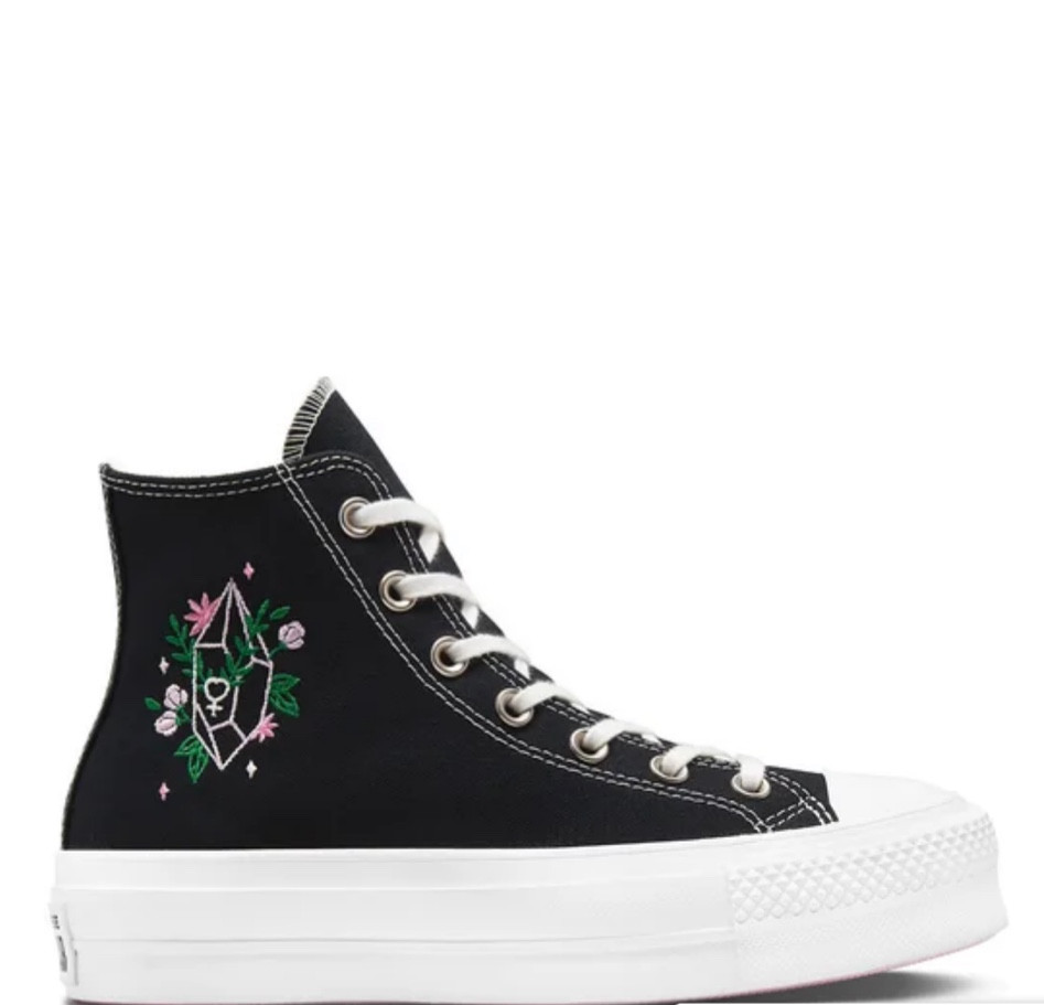 Converse nouveauté 
La redoute Black Friday deals 

#LTKSeasonal #LTKCyberweek #LTKshoecrush