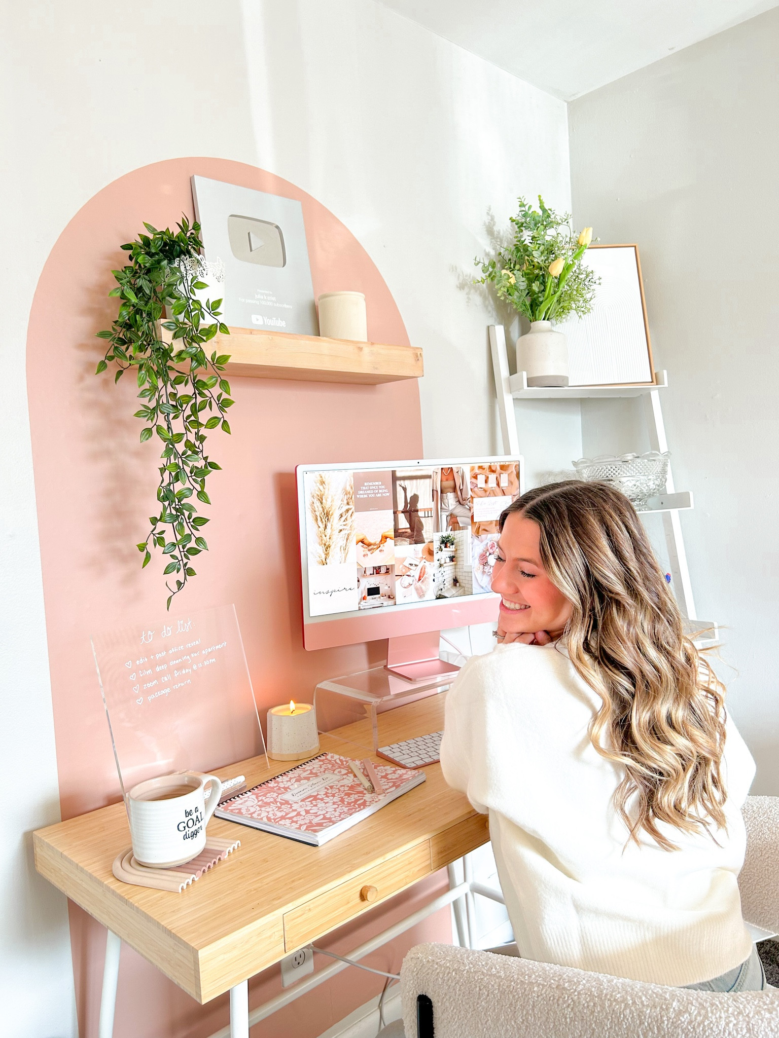 my new office makeover: desk and shelf area links!! #office #homeoffice 

#LTKhome