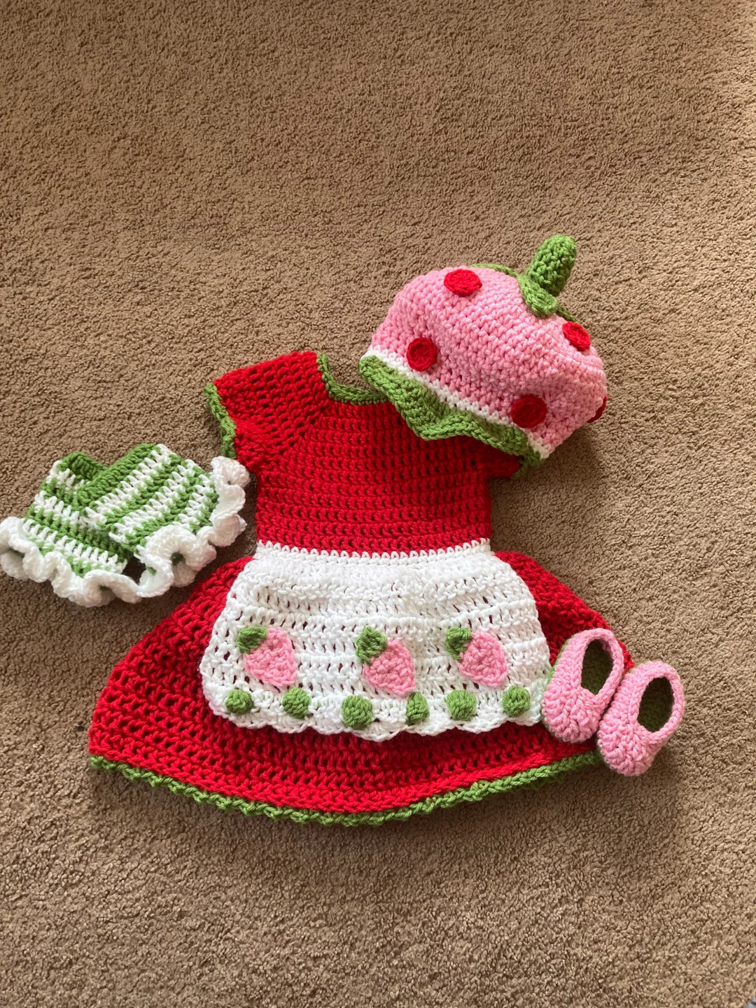 Crochet Strawberry Shortcake Set/newborn Photography - Etsy | Etsy (US)