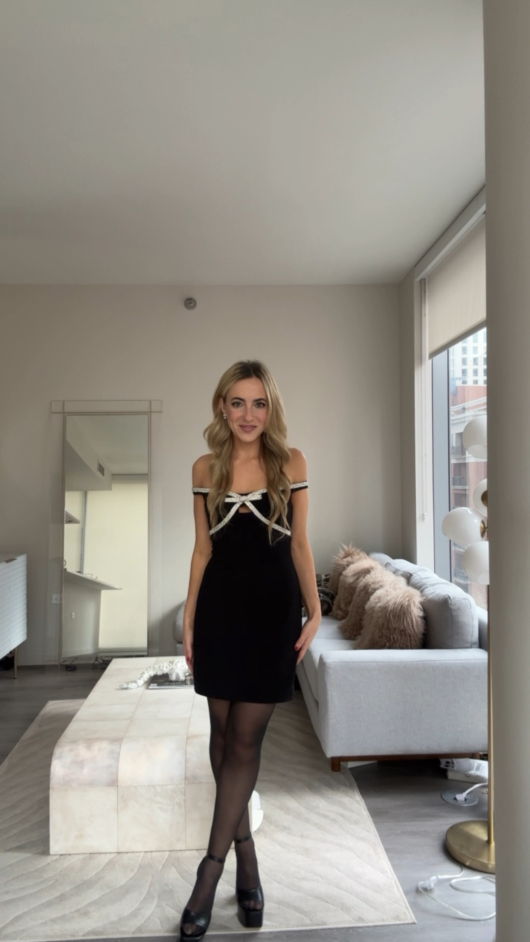 holiday party dress


holiday outfit, little black dress, dress under $100, New Year’s Eve dress, party dress, NYE outfit ideas, Bloomingdale’s 

#LTKHoliday #LTKParties #LTKWatchNow