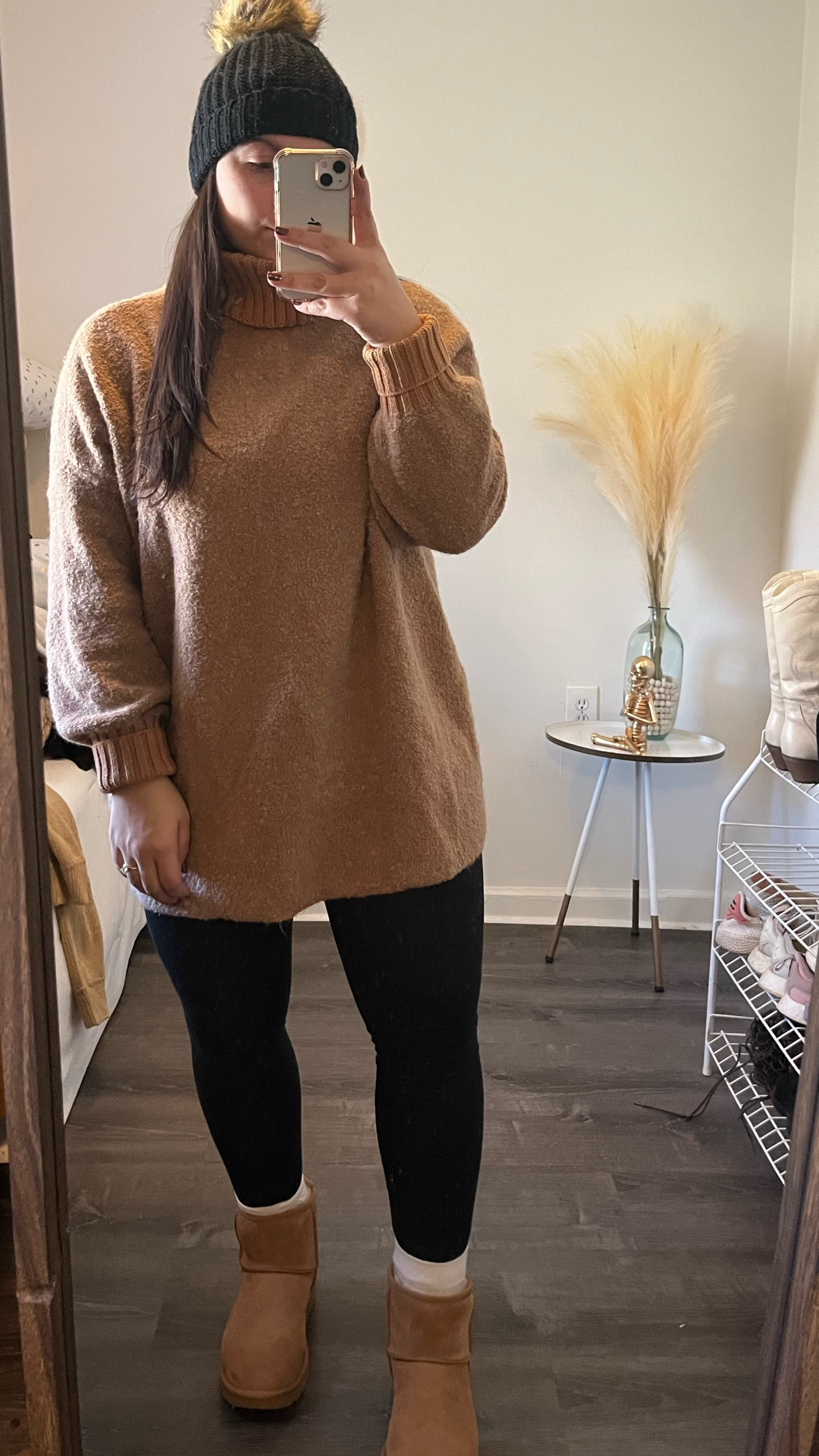 super cozy in this aerie sweater and uggs all winter 🐻

#LTKSeasonal