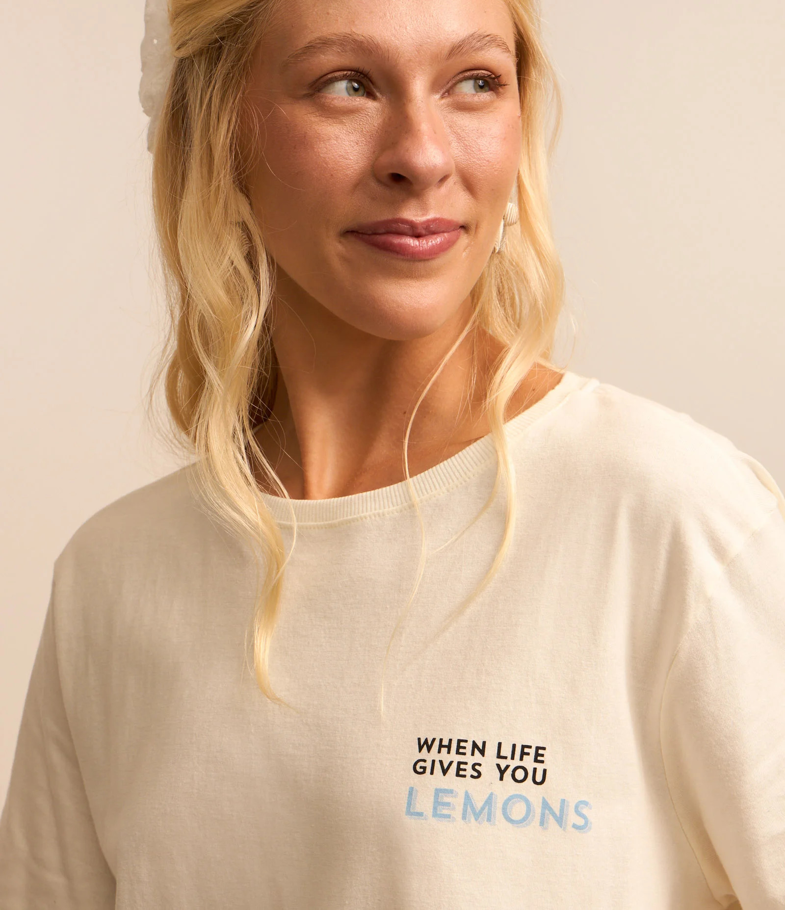 Camiseta Alongada em Algodão com Estampa Lemonade Branco - Lojas Renner | Renner (BR)