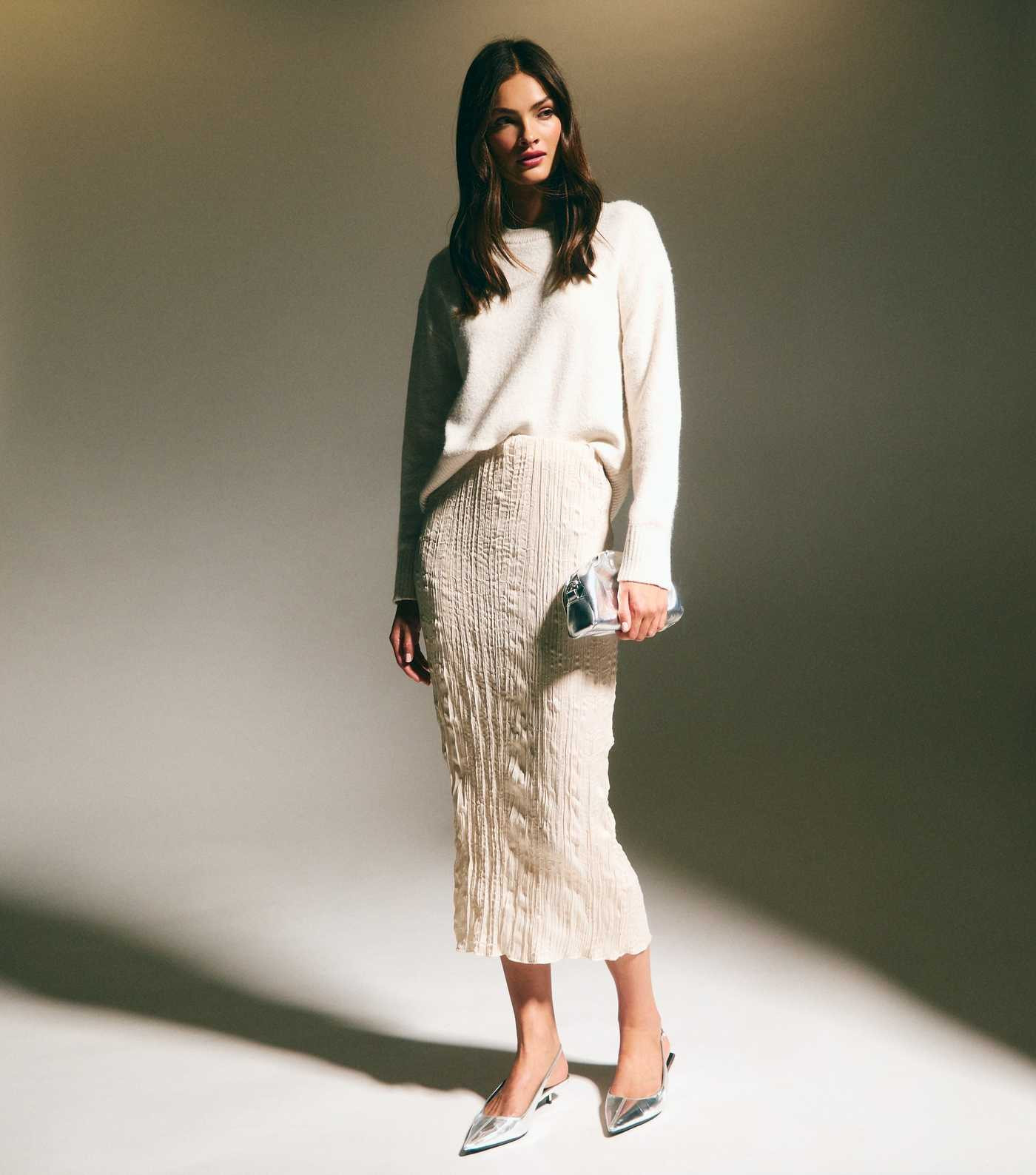 Cream Crinkle Midi Skirt  | New Look | New Look (UK)