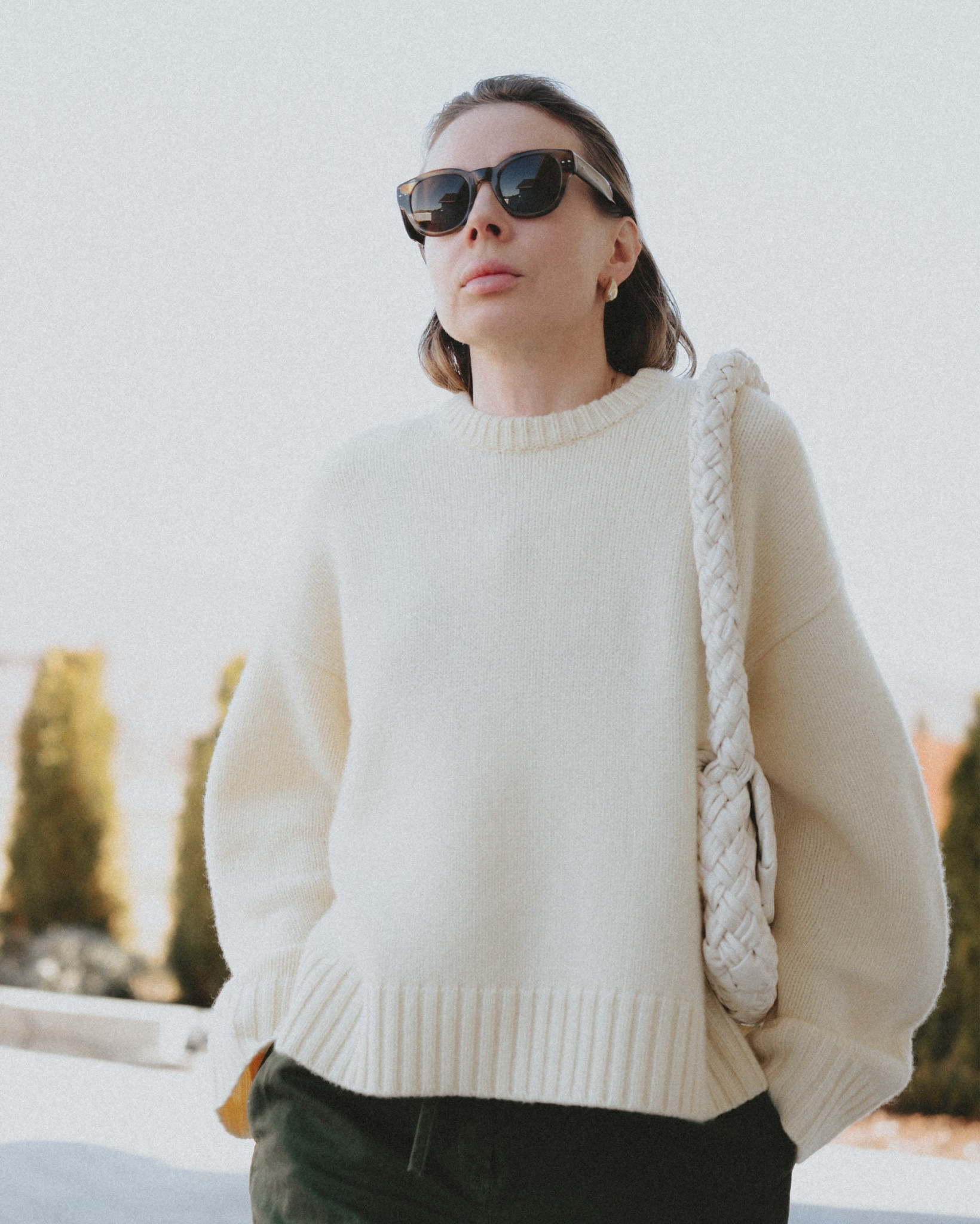 Hello March 🍀🌼♥️🥿
Before anyone else has coined it let’s give it a try and call it a macaw 🦜 trend 🤞
From runway to high street, from Michael Rider’s Celine & new Loewe to Everlane & Madewell I’m seeing saturated greens, French worker blues, reds & yellows pieces together and layered over basic black & white and neutrals. 
Linking all of my favorite new finds from just about every brand that was brave enough to work with bold colors. 
Wearing: chunky knit cashmere sweater in butter yellow & green barrel leg pants (both by COS) + red slingback shoes (Miz Mooz).
French blue utility jacket is style with Citizend of Humanity barrel leg Miro pants, Golden Goose boat shoes, Prada Canapa canvas tote & @jcrew beanie. 

#LTKootd #LTKSeasonal