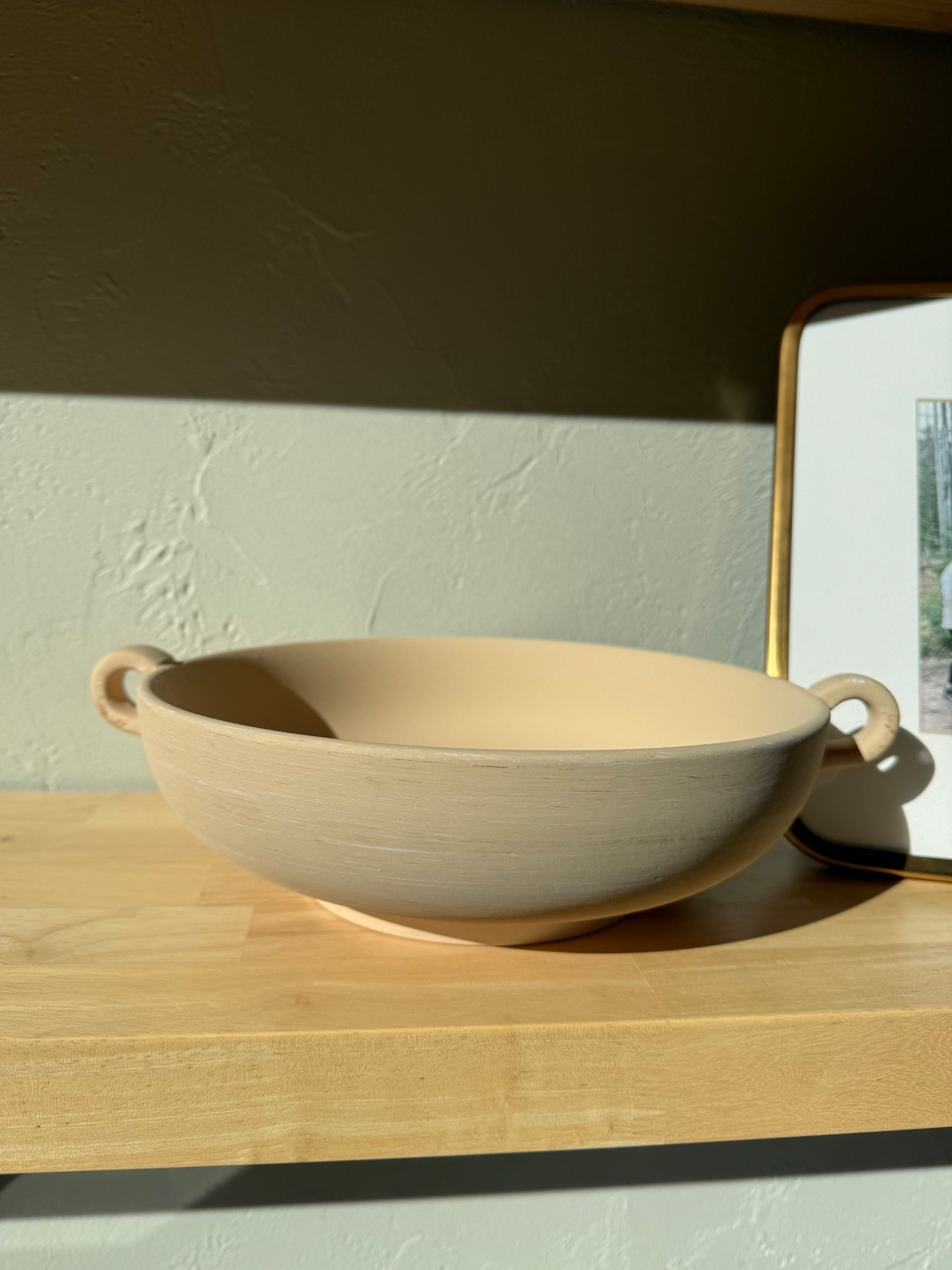 Shelf decor 
Decorative bowl 

#LTKHome