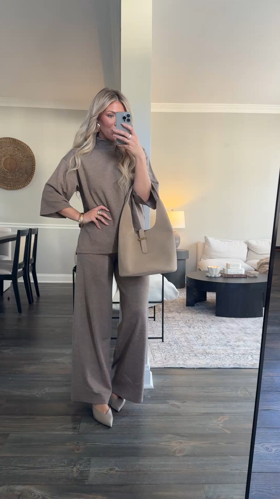 Casual matching set perfect to wear on the weekend 

#LTKSeasonal #LTKFindsUnder100