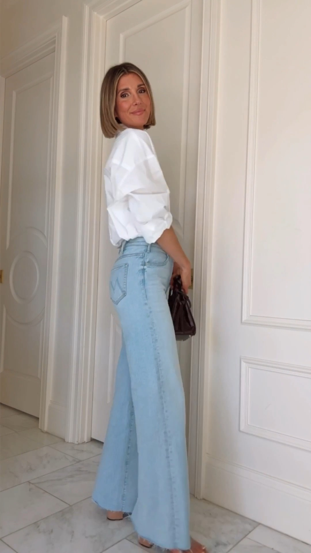 These light wash, viral jeans are a BEST SELLER this week! So perfect for spring and summer.

#LTKsummer #LTKjeans