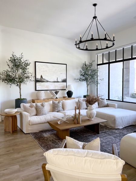StyleMeGHD
Living room decor 
Coffee table 
Home decor 


#LTKunder100 #LTKhome #LTKunder50