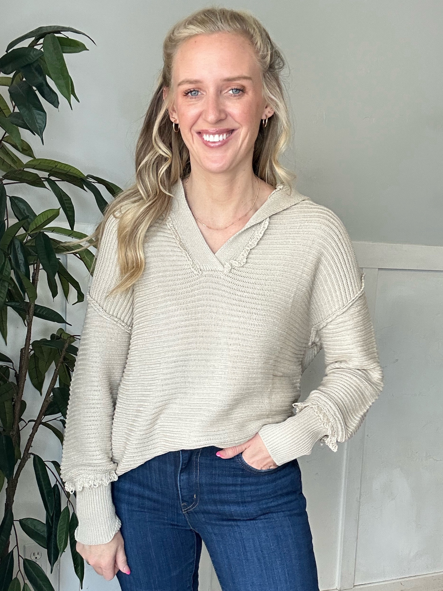 Free people lookalike pullover sweater. Size medium. On coupon today! 

#LTKfindsunder50 #LTKSeasonal #LTKstyletip