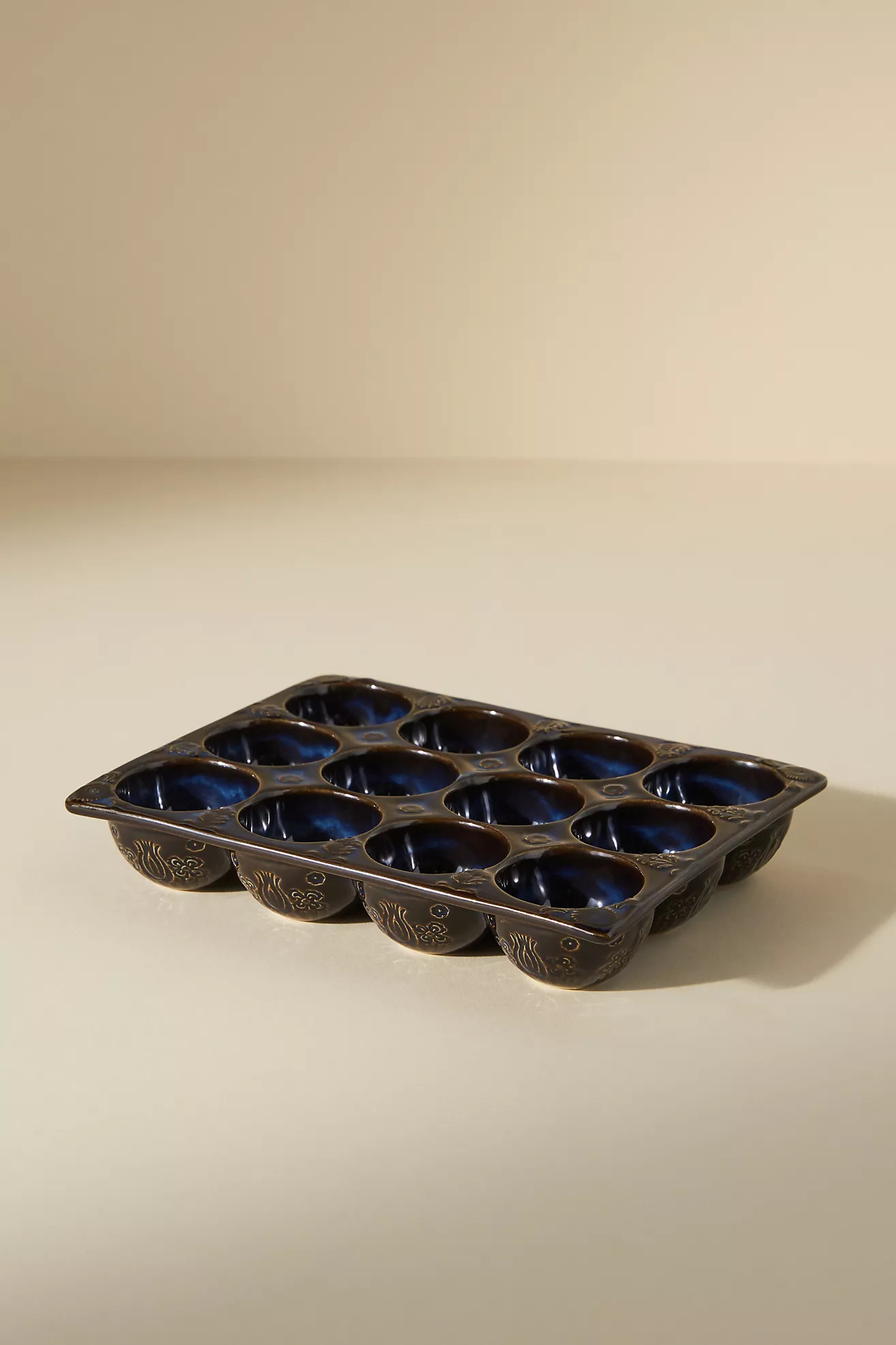 Thyra Floral Glazed Ceramic Egg Crate | Anthropologie (UK)