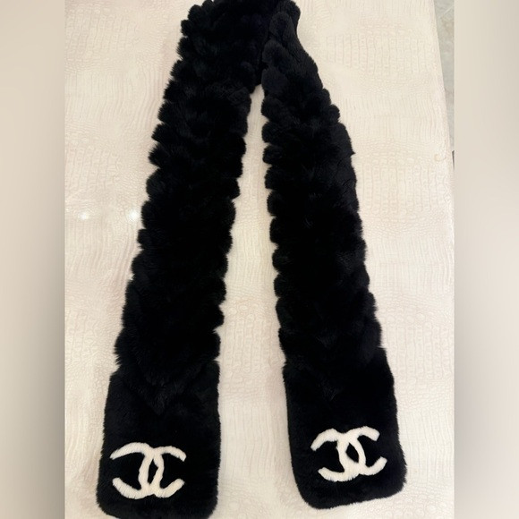 Chanel Black Fur Scarf | Poshmark