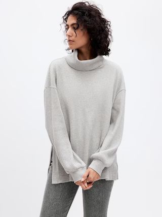 24/7 Split-Hem Waffle Turtleneck T-Shirt | Gap (US)