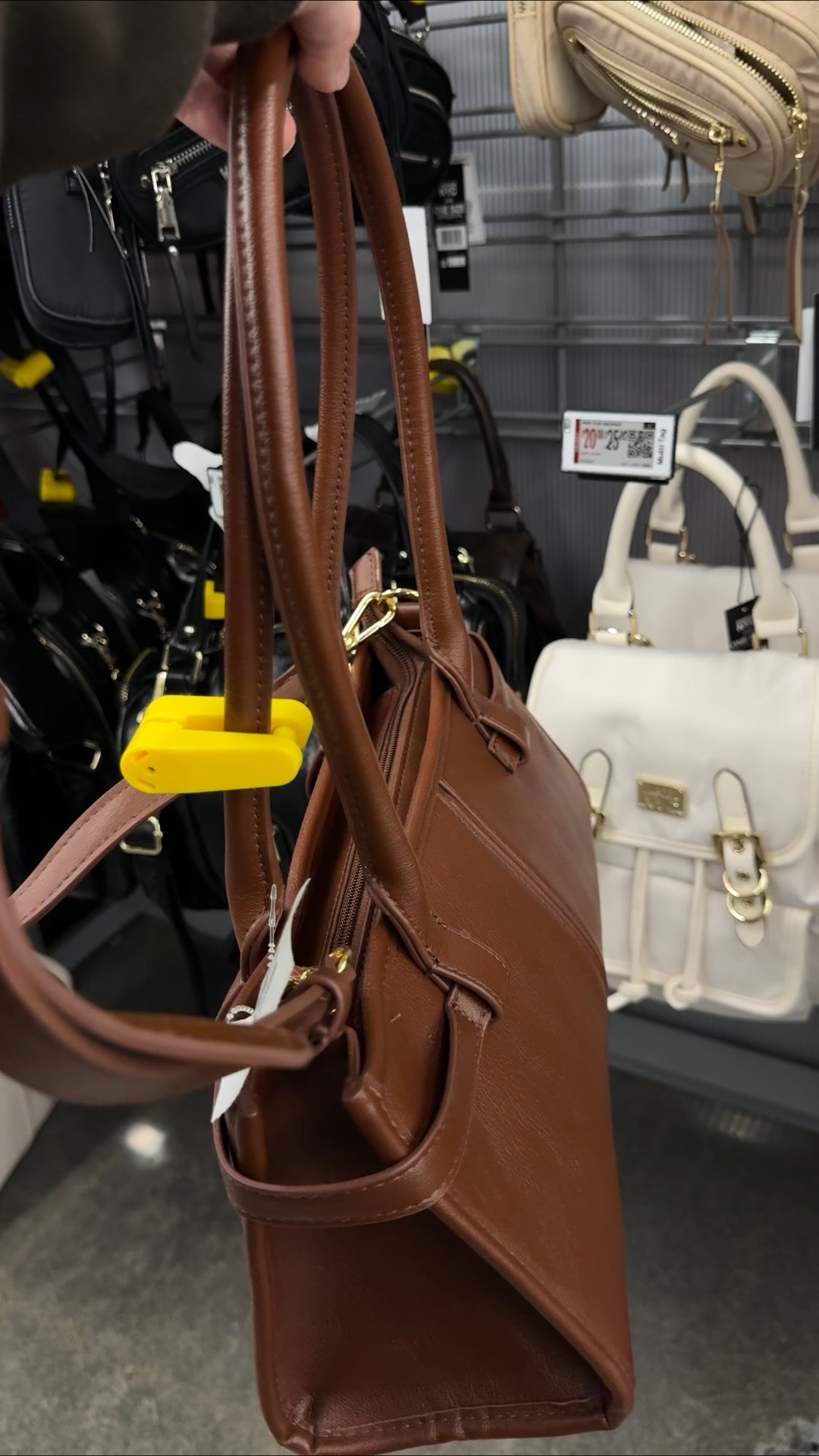 Walmart handbag, Walmart purse, Walmart finds. #walmartfinds #newatwalmart #walmartfashion #affordablefashion

#LTKFindsUnder50 #LTKFindsUnder100 #LTKootd