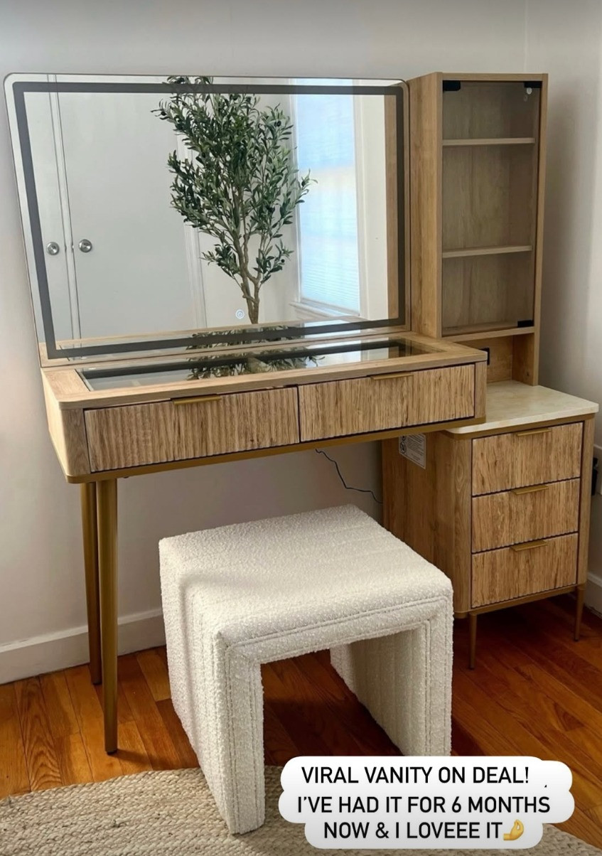 Viral vanity on deal! I've had it for 6 months now & I love it!  

 #LTKGiftGuide #LTKHoliday #LTKselfcare