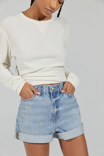 BDG High-Waisted Mom Short – Light Blue Wash | Urban Outfitters (US and RoW)