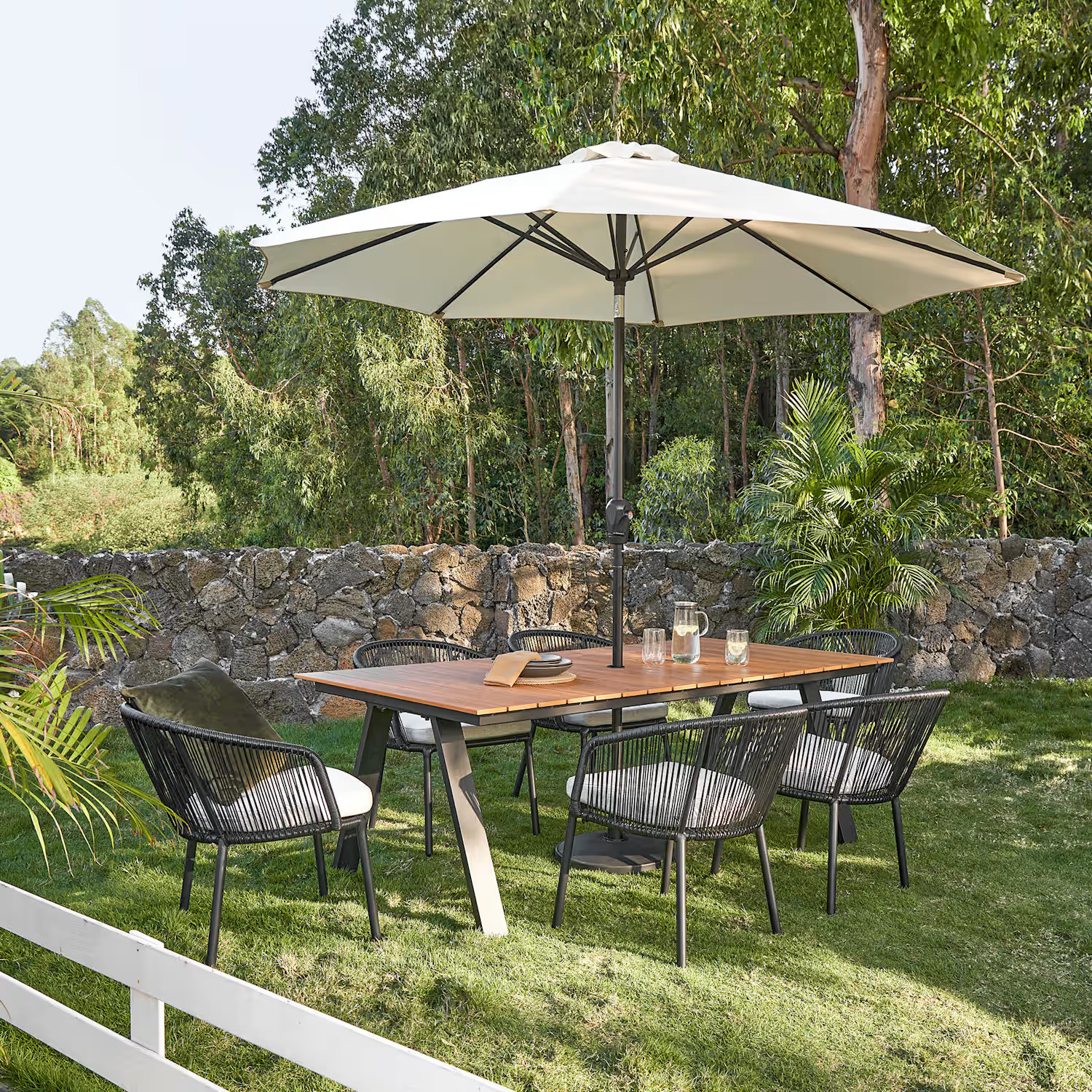 Okay but WHY is no one talking about how insane this Castlery 4th of July sale is 😭 Up to 40% OFF + up to $550 OFF sitewide?? I’m literally redoing my whole patio right now 💀 ENDS TONIGHT so if you’ve been thinking about that outdoor sofa or dining set…this is your sign 🛒 Use JULY4TH for extra $100 OFF on $1500+ + free gift on big orders 🎁 #castlery #4thofjulydeals #salealert #endstonight #outdoorfurniture #patiogoals #summerrefresh #dealsoftheday #homedecor #outdoorliving #shopnow 

 #LTKSeasonal #LTKHome #LTKSaleAlert