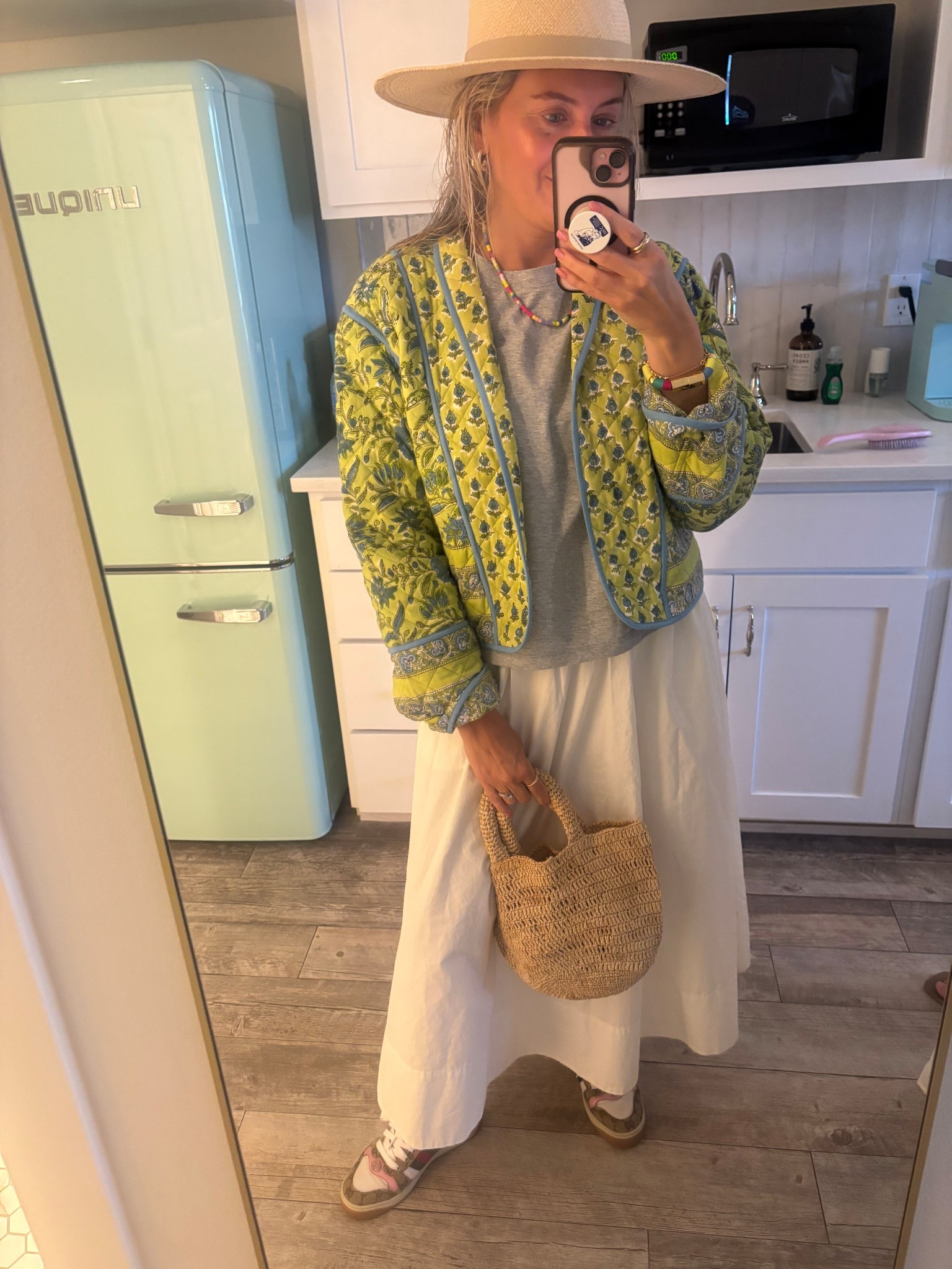 spring outfits 2026
Always a white skirt and best tee (XS)

#LTKootd #LTKTravel #LTKspring